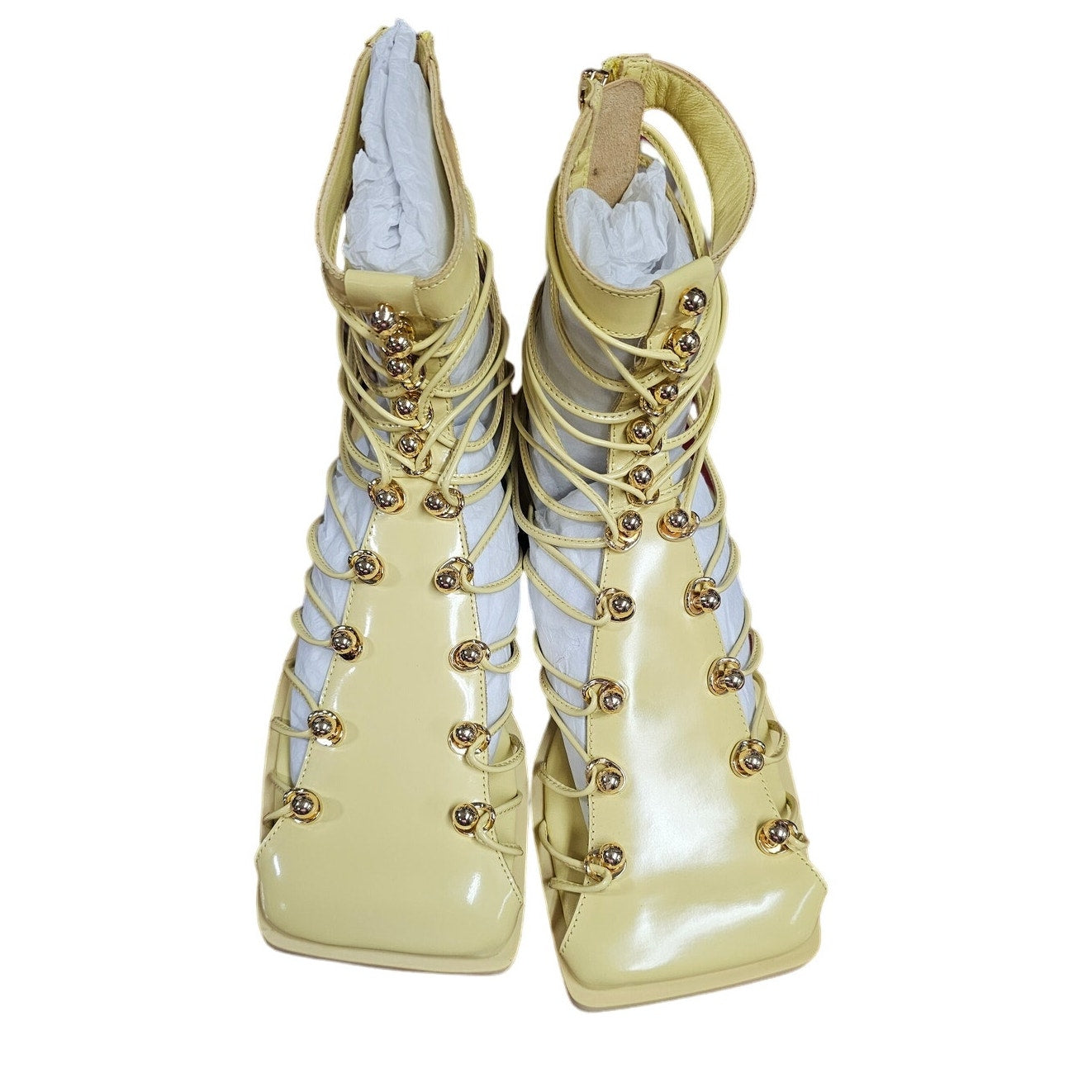 NIB Vivienne Hu Patent Leather Butter Nut Gladiator Sandals Size 37 / 8