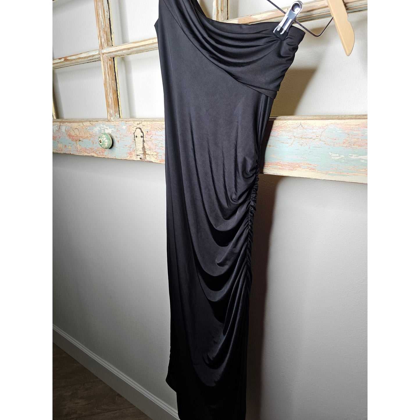 NWT Majorelle One Shoulder Bodycon Slinky Dress Ladies size Medium