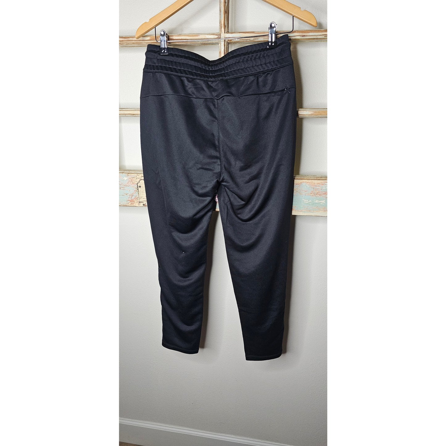 NWT Adidas Sprint Golf Pants with Snaps on lower leg zip side pockets size Small