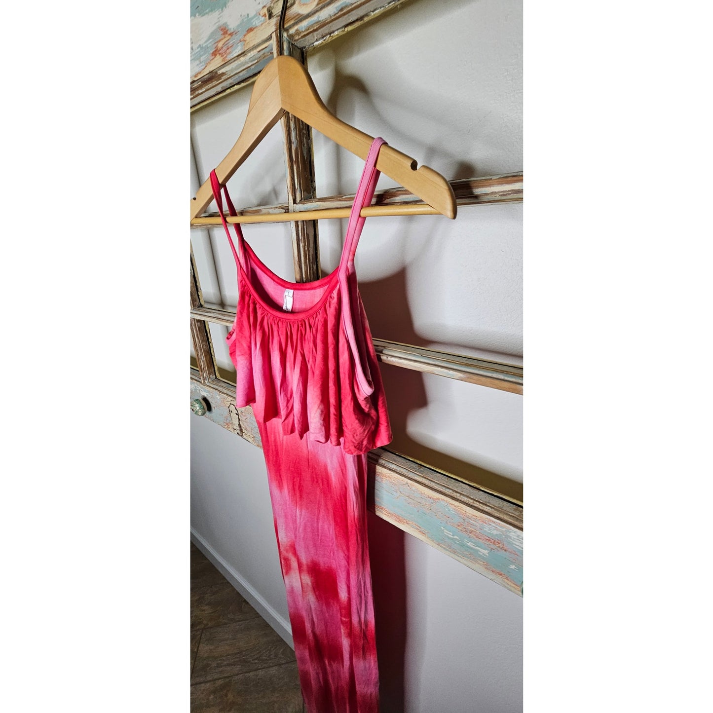 NWT White Mark Red/ Pink Tie Dye Spaghetti Strap Maxi Dress Size Large