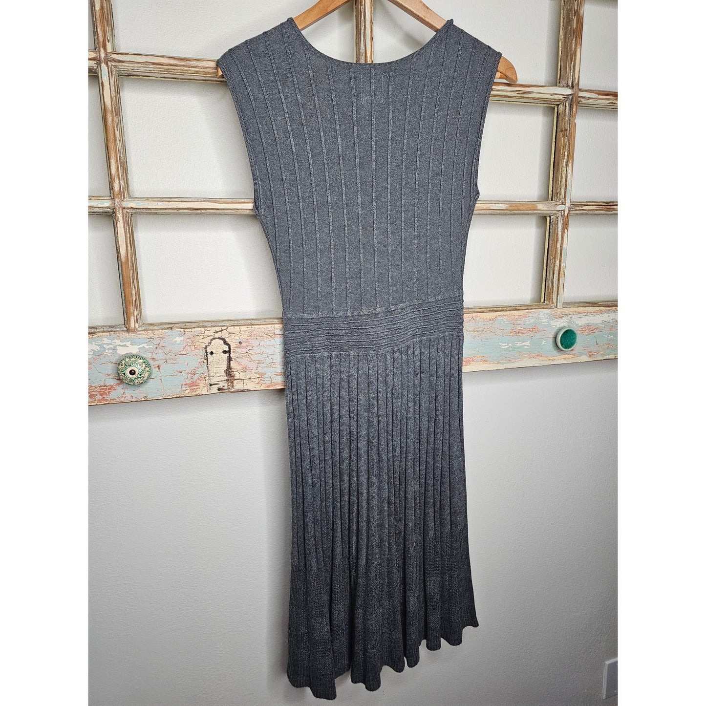 Ella Moss Sleeveless Pleated Sweater Dress Ladies Size Medium
