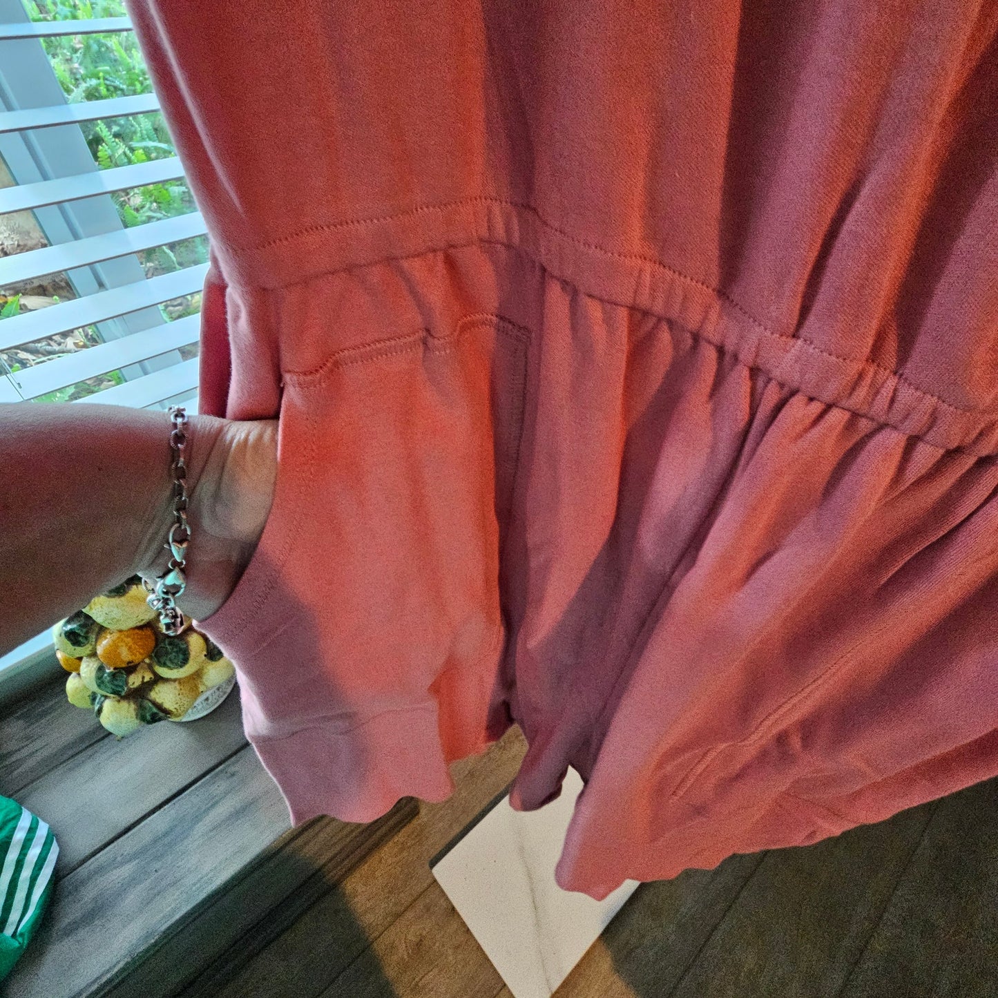 Plus Short All / Romper V-neck W/ Pockets and elastic waist 1X