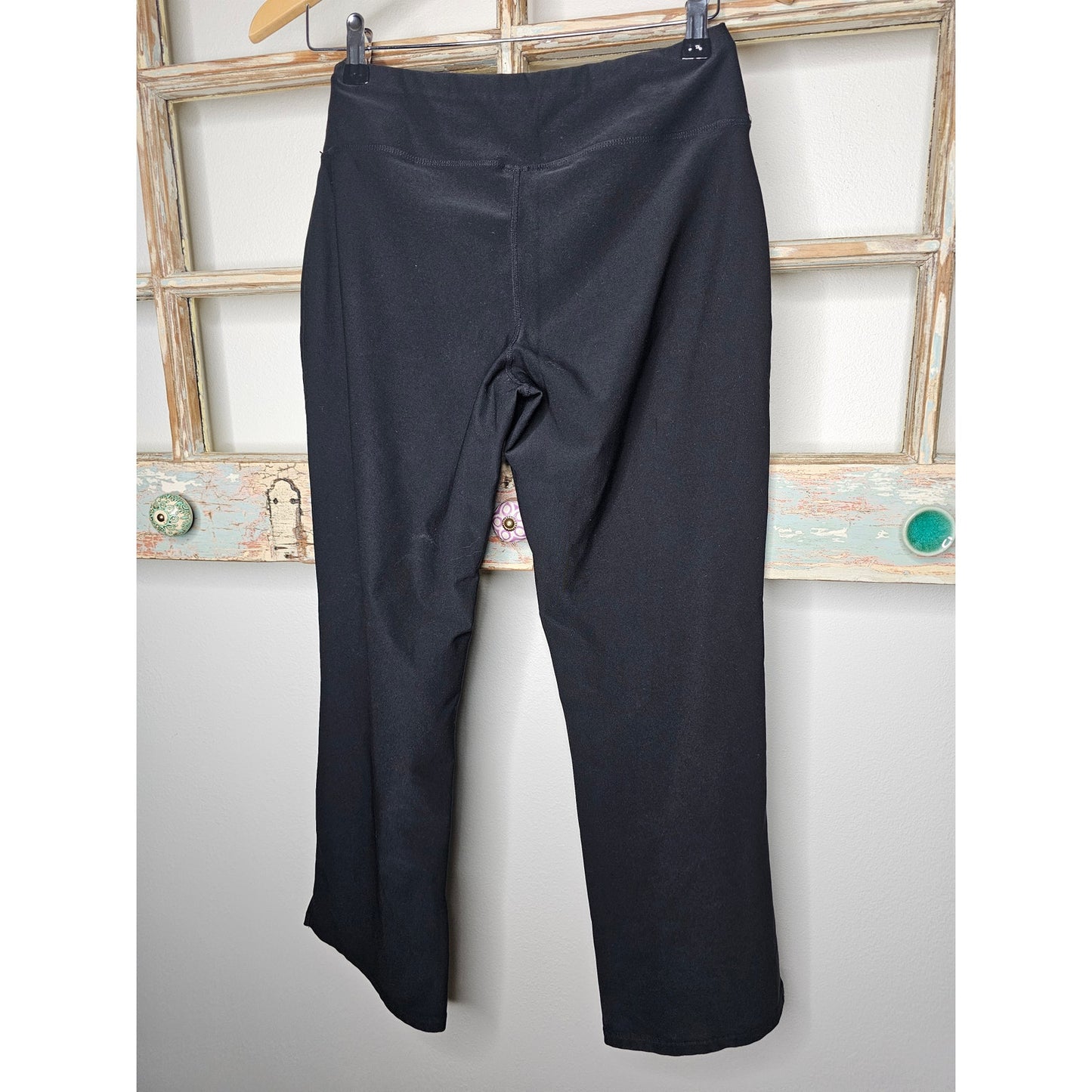 Lucy Black Activewear Yoga Pants Ladies Size Small Short