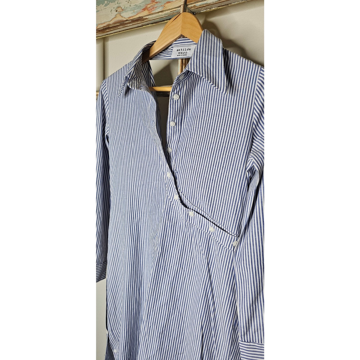 Matilda Navy & White Oxford Button Down High Low V-back Dress size 4