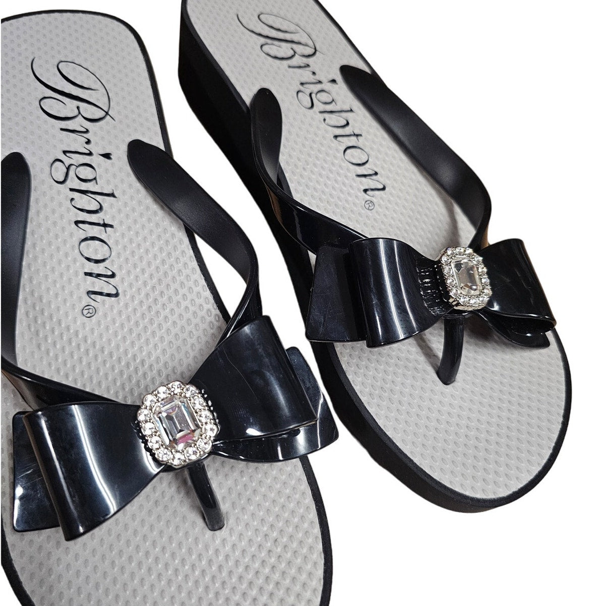 NWOT Brighton Bowie Bling Wedge Flip Flops Ladies size 9