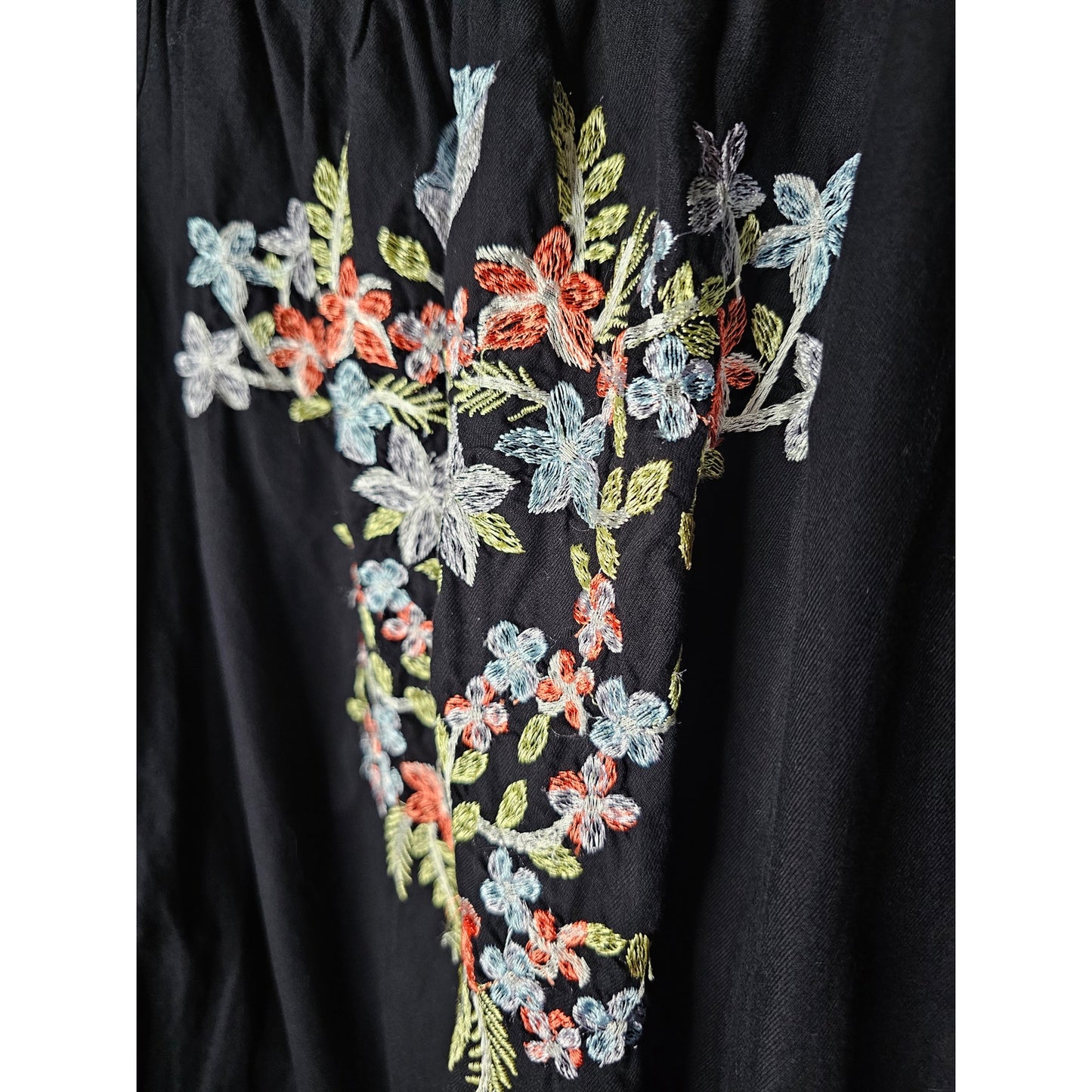 Free People Boho Off The Shoulder Black Embroidered Dress ladies size small