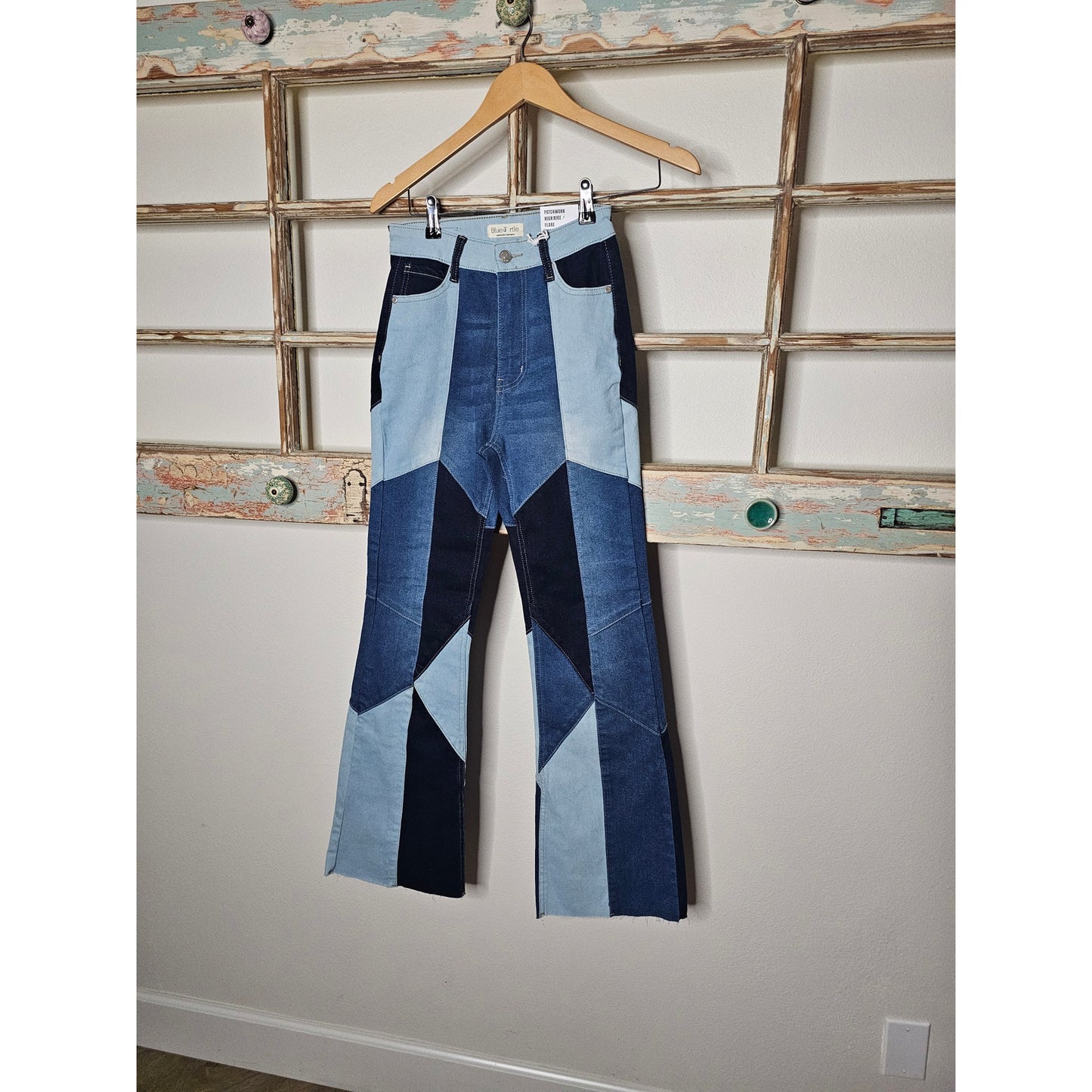 NWT Blue Turtle Patchwork 60's Vibe High Rise Stretch jeans Size 3