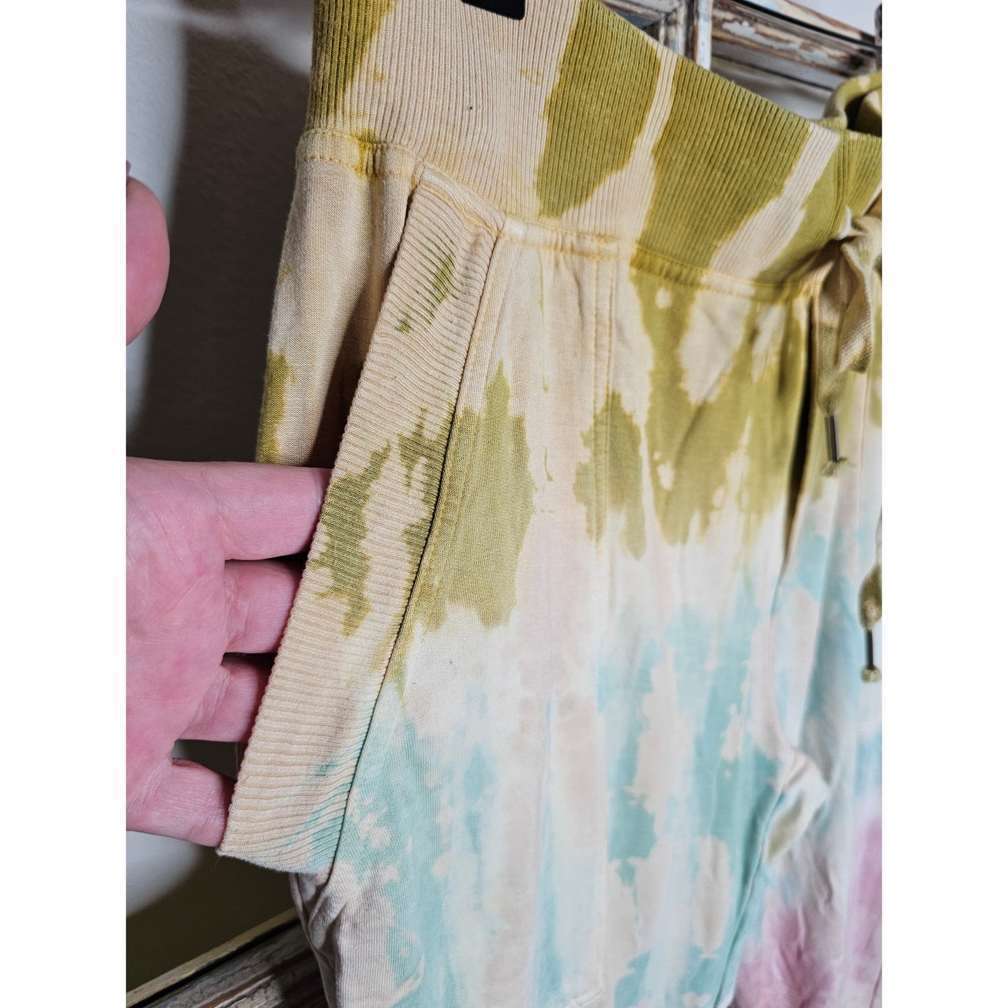 Tie Dye Young Fabulous and Broke Sweatpants Ladies size Large