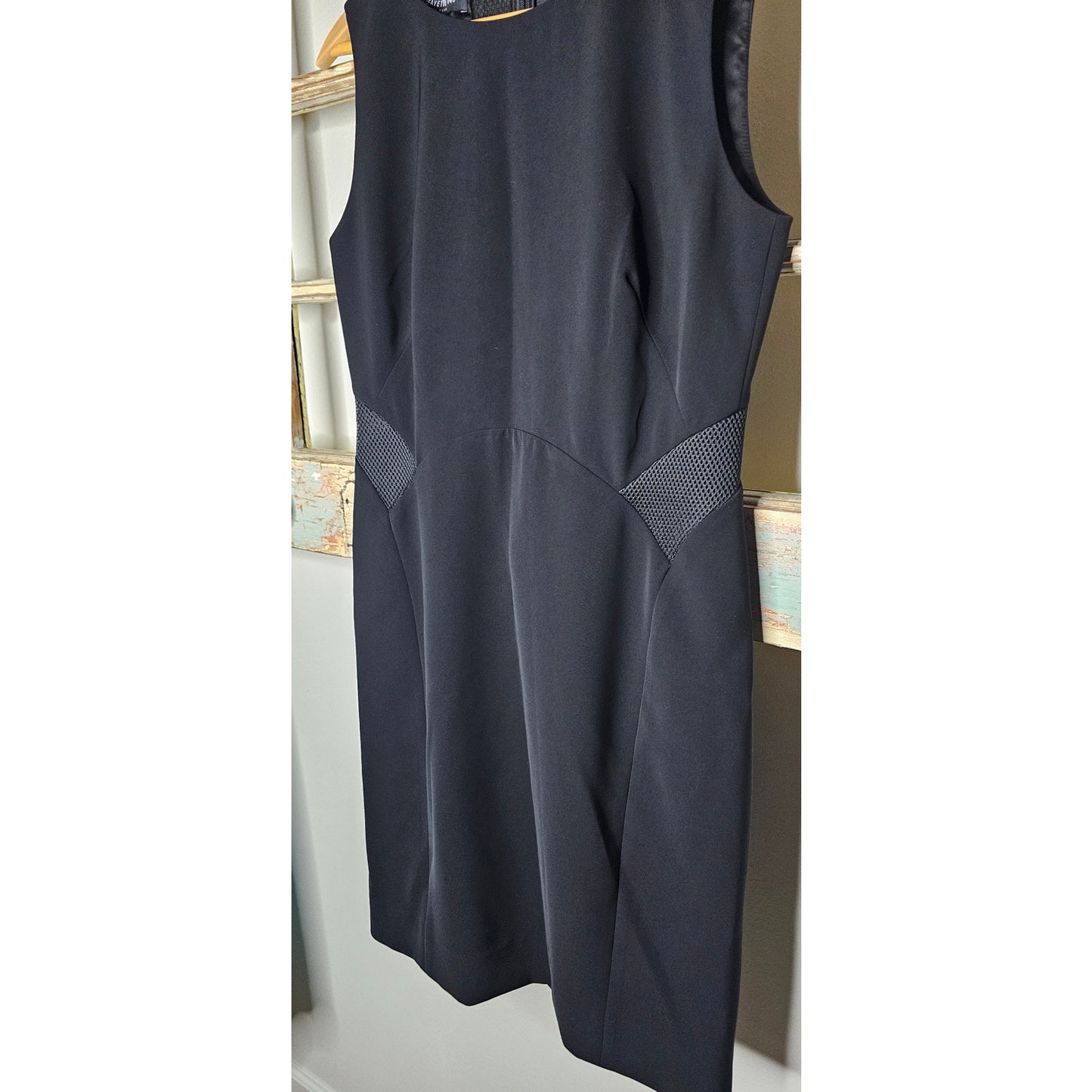 NWOT Lafayette 148 Wave Textured Sleeveless Sheath Black Dress Size 6