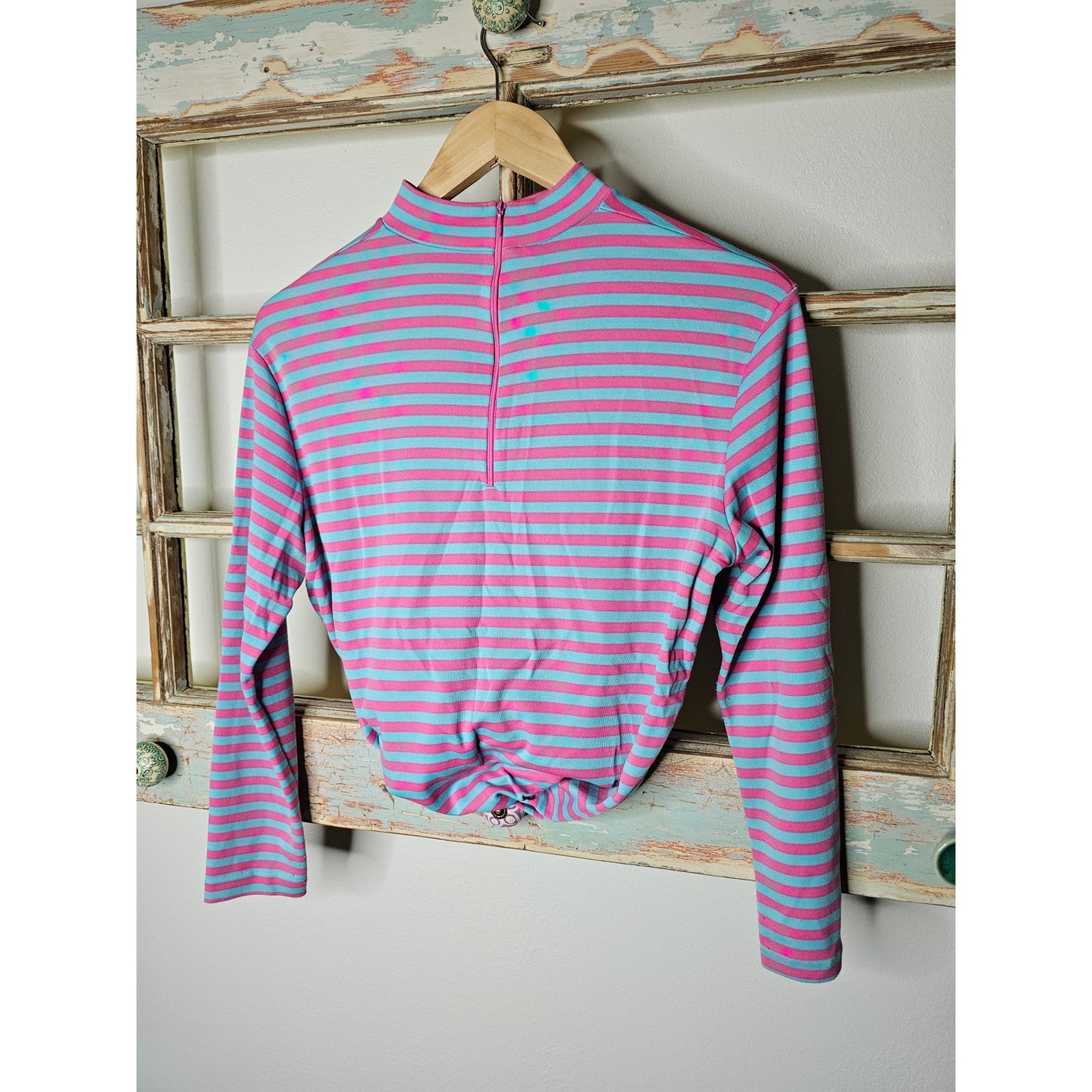 Vintage Pink/Blue turtleneck zip up back ladies size Large