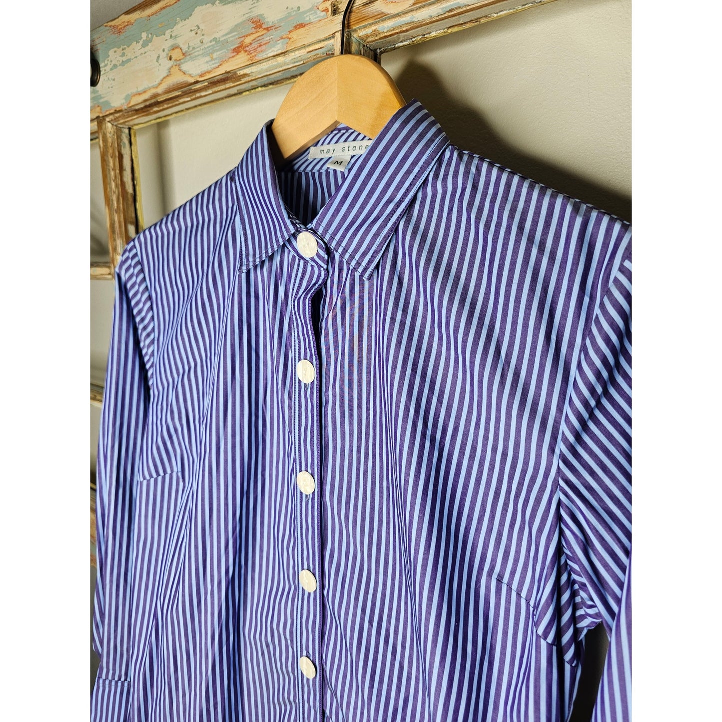 Oxford Striped Dress with Pearlized Buttons Blue/Purple Ladies size Medium