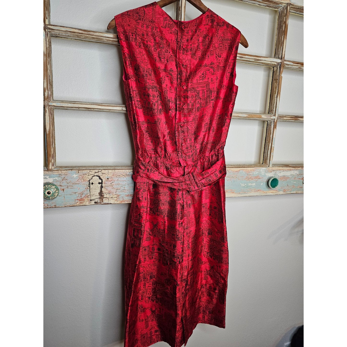 Vintage Lanz Red Silk Dress With sketched Street Scene knee length size small