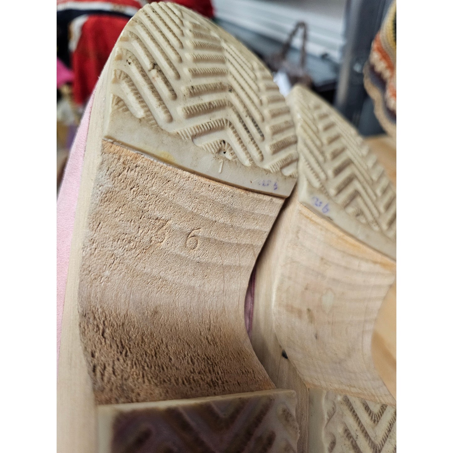 Hannah Anderson Pink Suede Slip On Clogs Ladies size 6