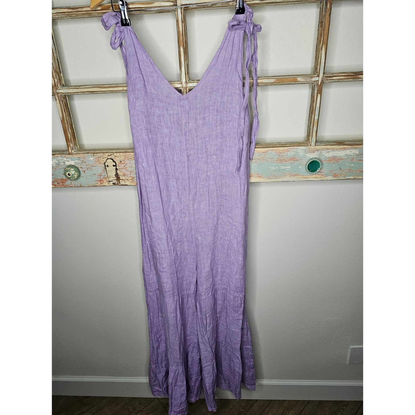 Lino Purple Sleeveless V-Neck Wide Tiered Leg Romper Size Medium