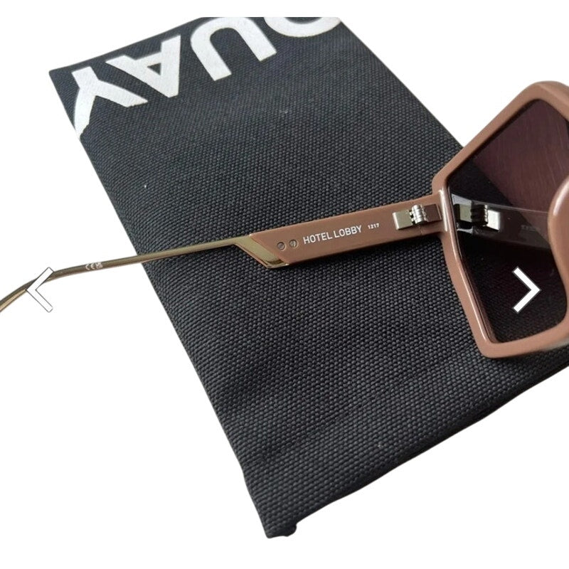 NWT & Soft Case Quay Hotel Lobby Women's Sunglasses