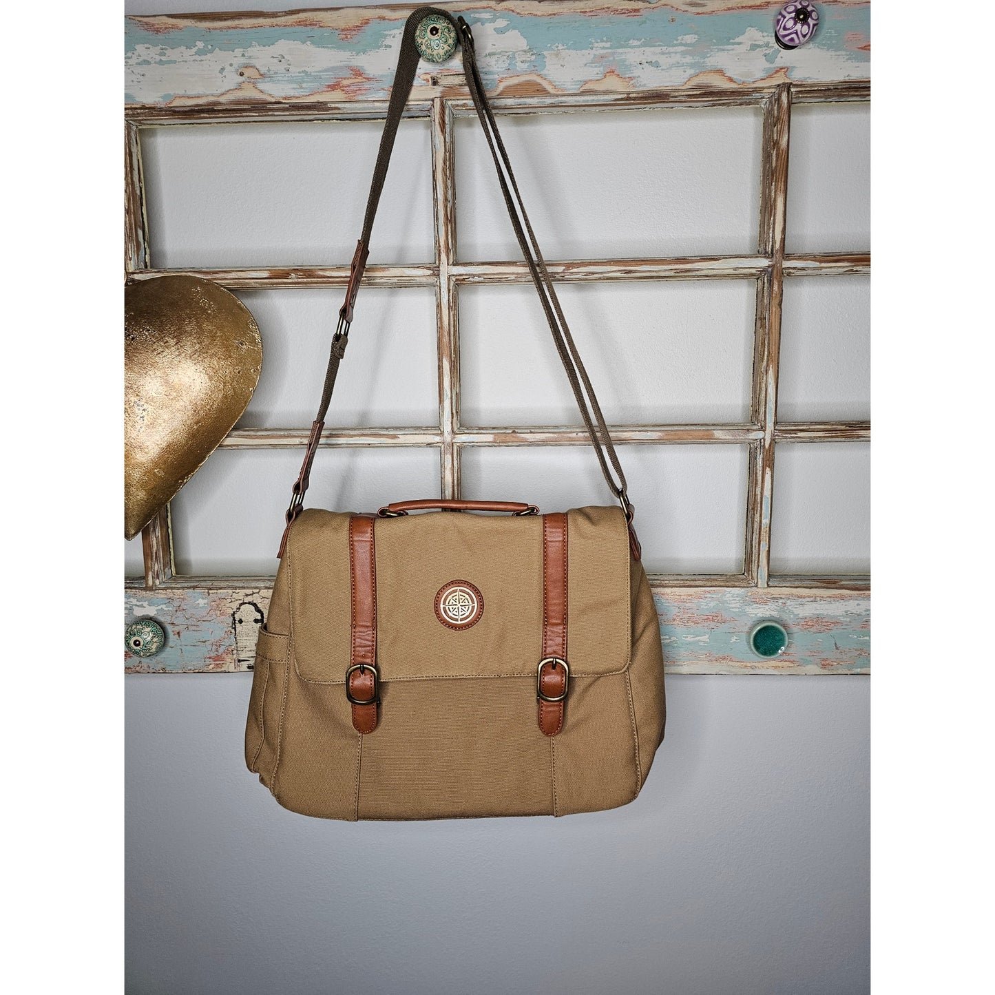 The Danbury Mint Tan Canvas Shoulder Messenger Laptop Bag