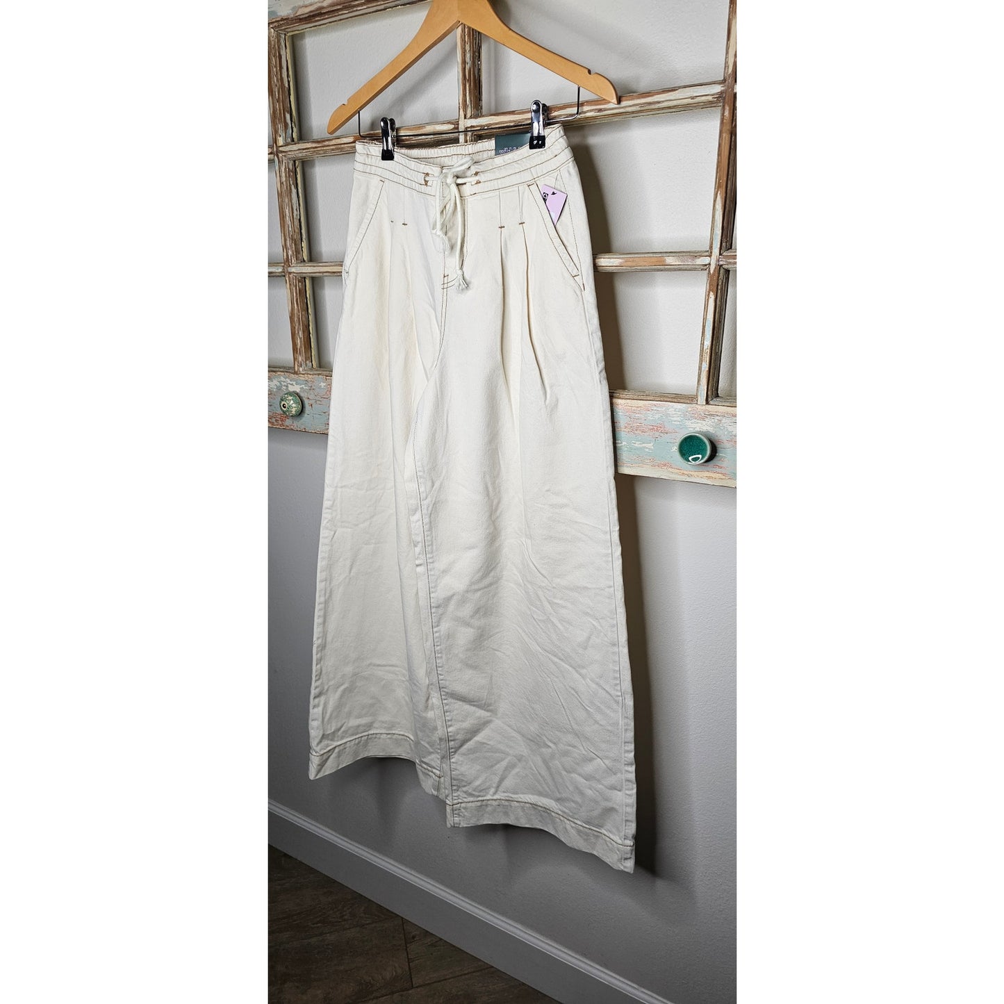 NWT Wide Leg Denim Ecru Pants / Jeans Ladies size XS