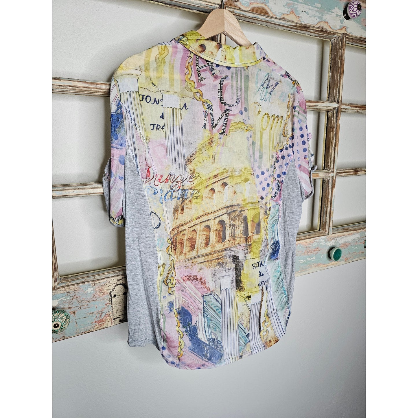 Just White By SE Shortsleeve Lightweight European Top Ladies Size 42/ 16