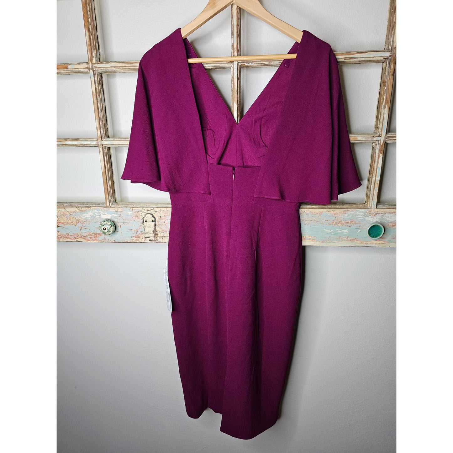 NWT Dress The Population Louisa Butterfly Sleeve Dress Ladies size Medium
