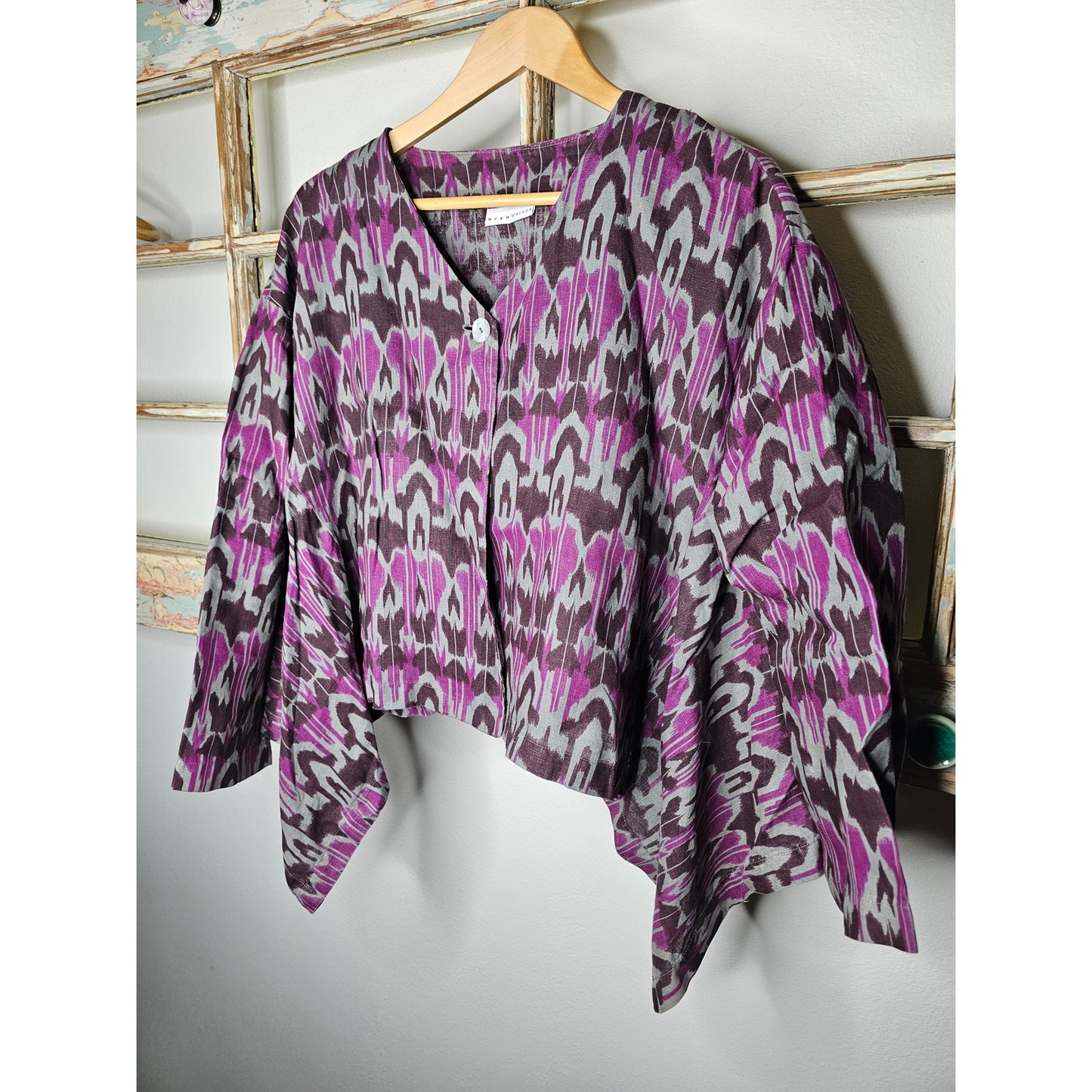 Bryn Walker Linen Ikat Print One Button Over shirt Ladies size Medium