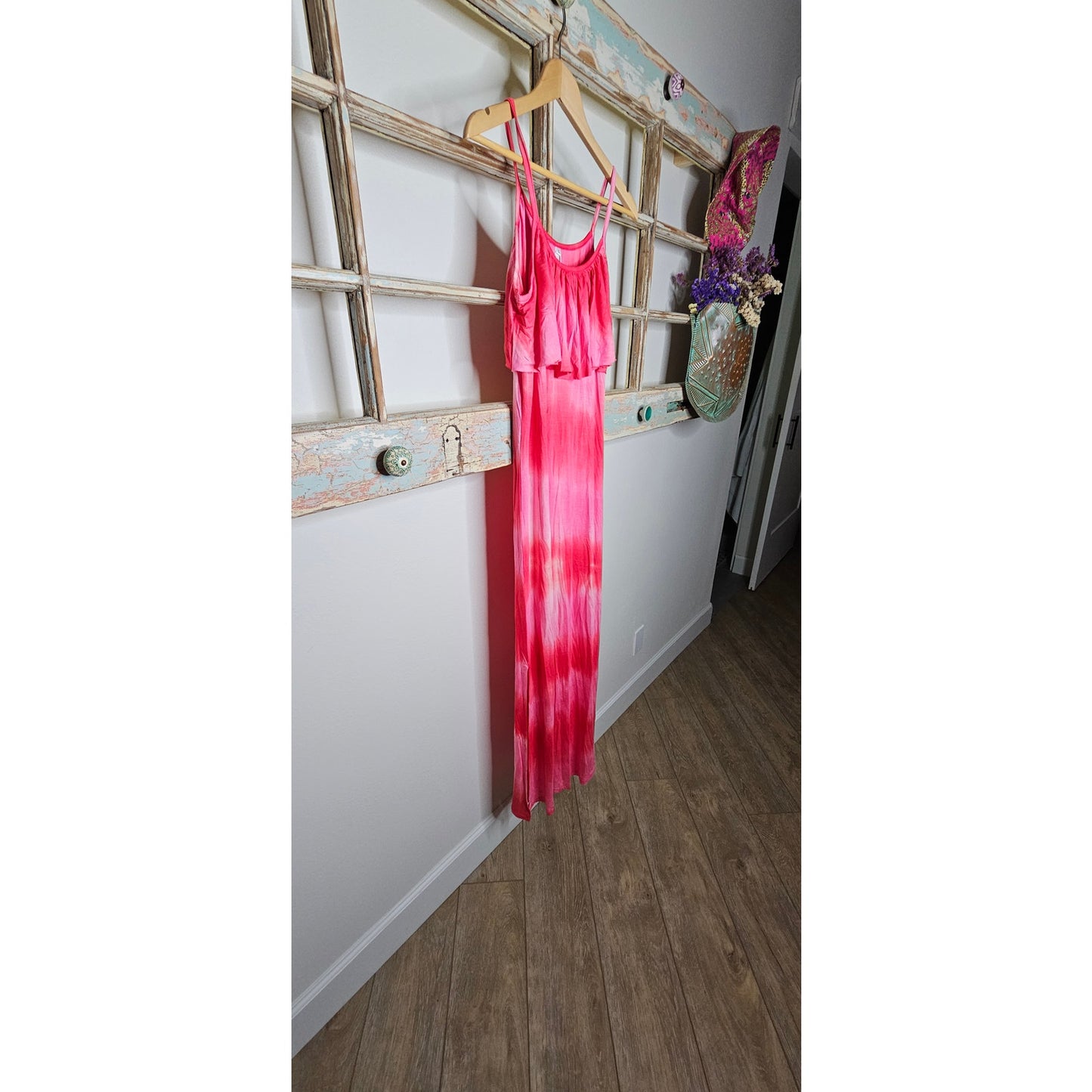 NWT White Mark Red/ Pink Tie Dye Spaghetti Strap Maxi Dress Size Large