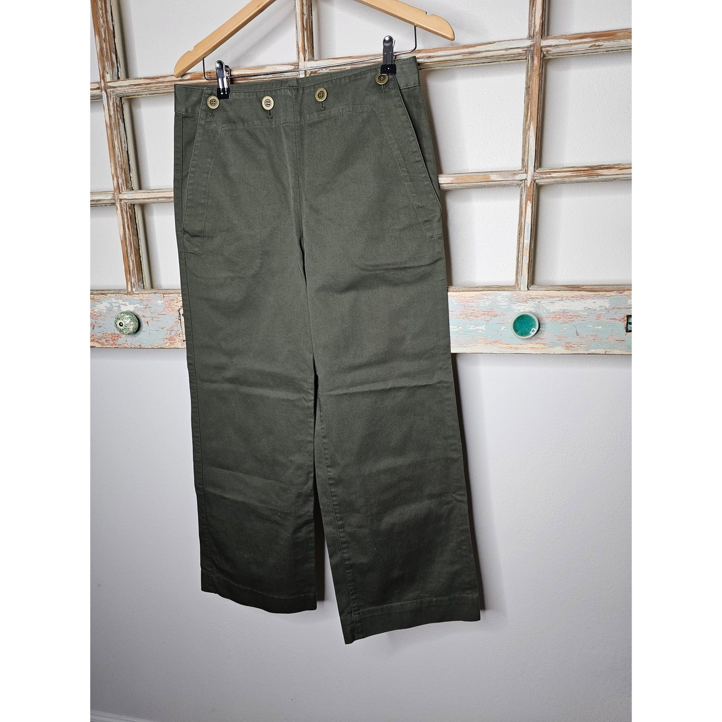 Theory Green Washed Sailor Button Wide Leg Chino's Size 6