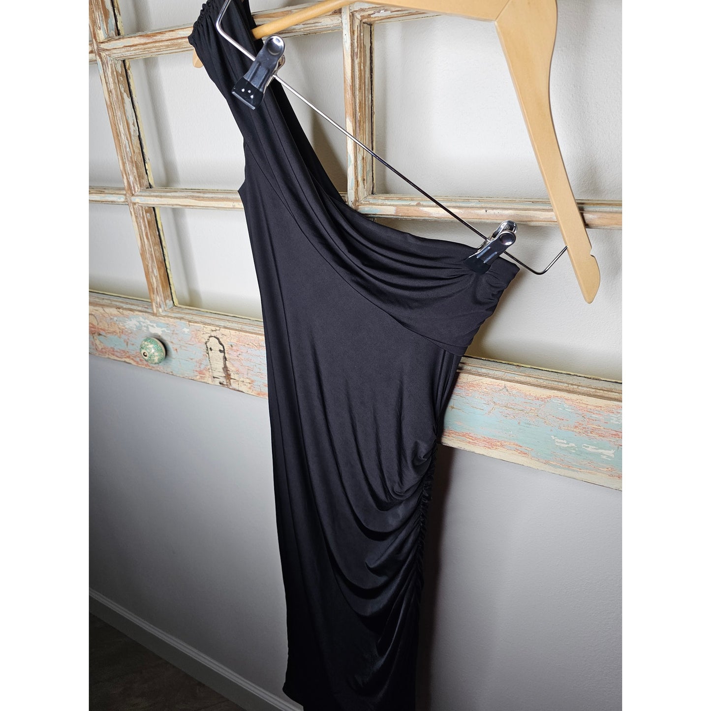 NWT Majorelle One Shoulder Bodycon Slinky Dress Ladies size Medium