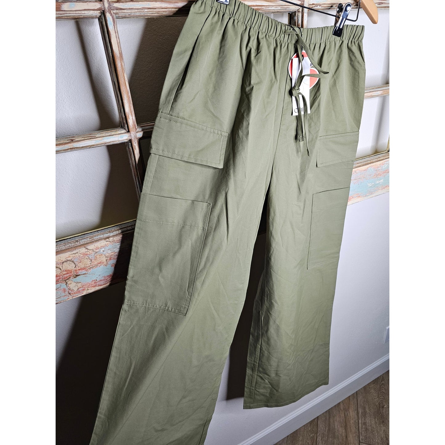 NWT Cider Cargo Pocket Wide Leg Trousers Ladies Size Medium