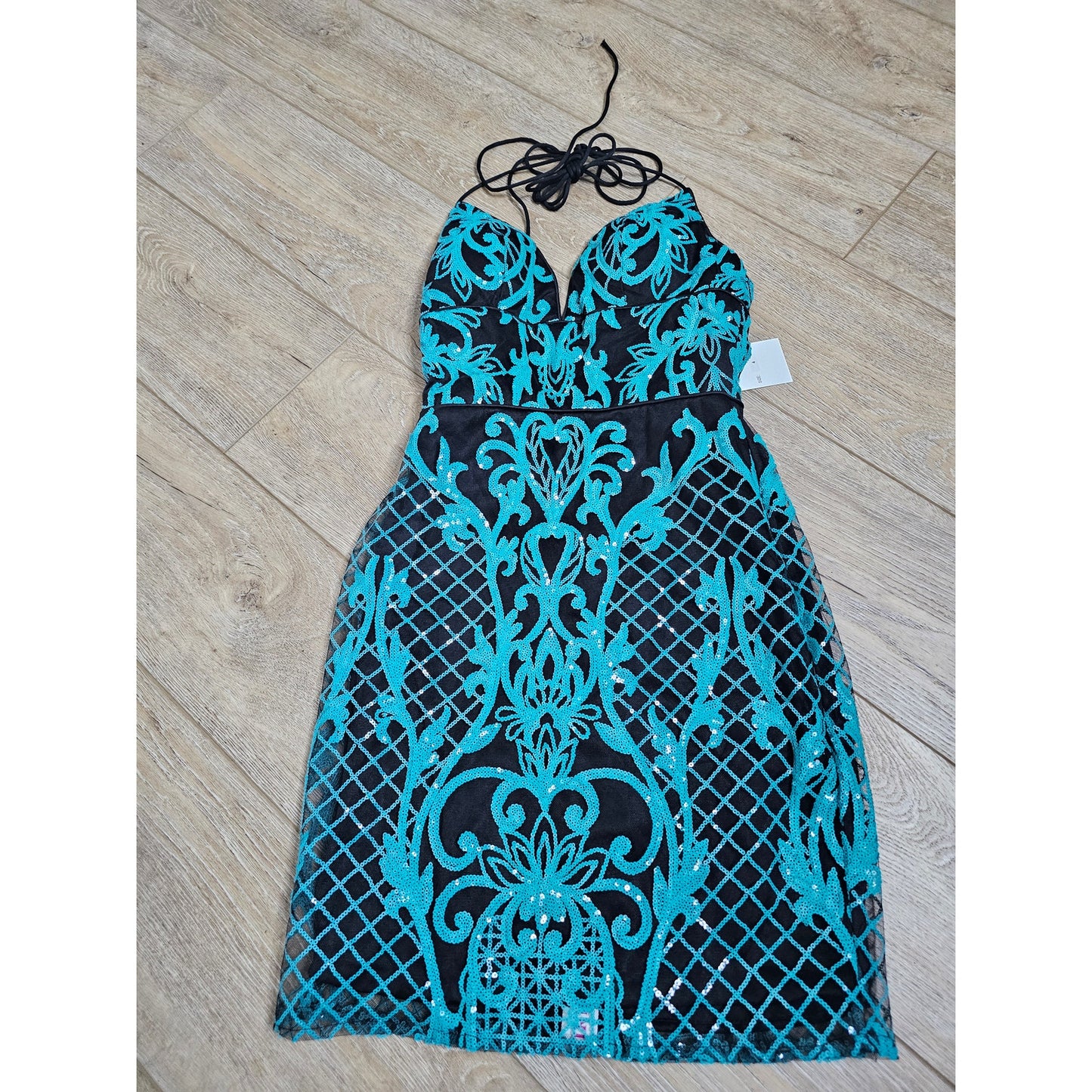NWT Lace Sequin Basketweave Mini Party Dress Lace Up Back Ladies size 4