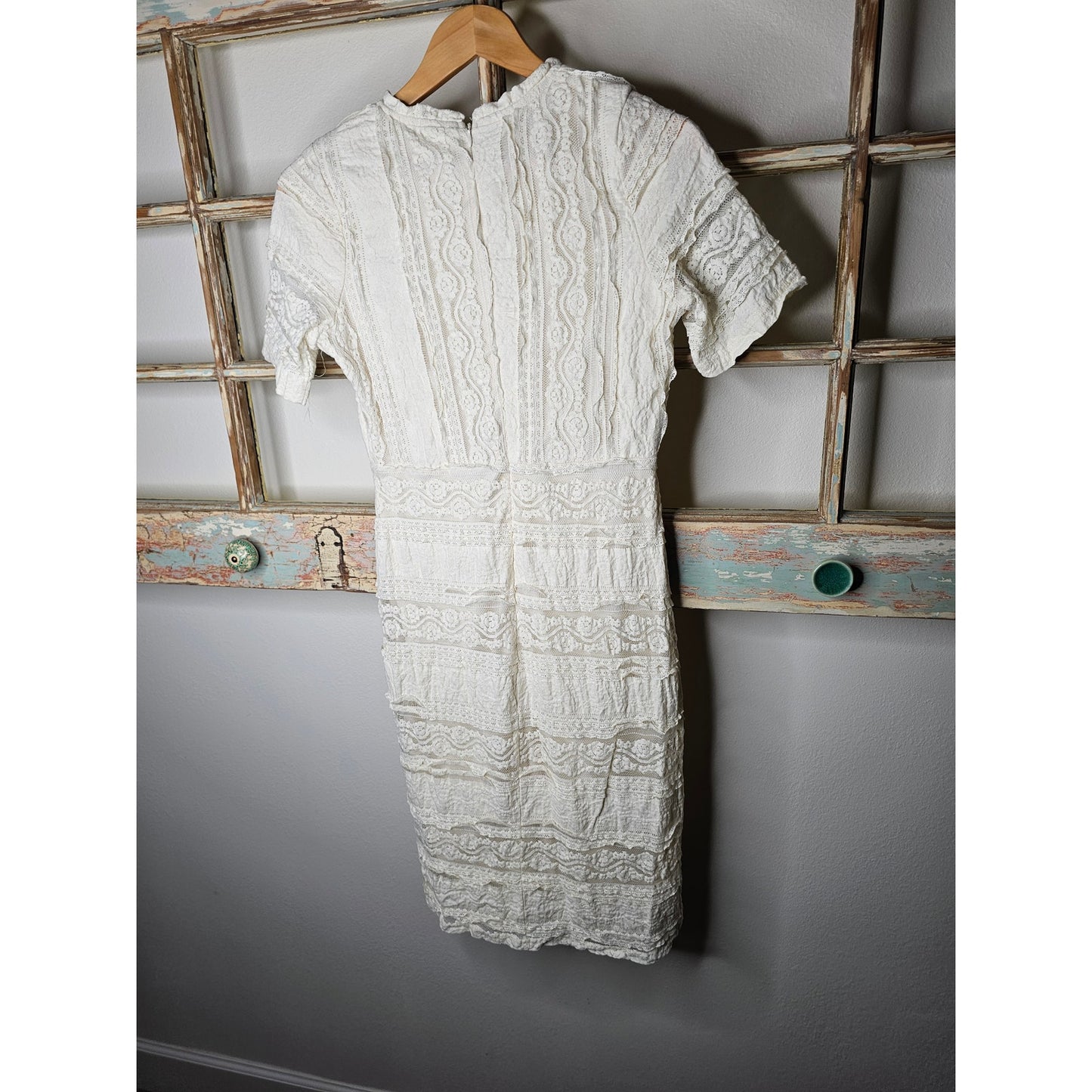 NWT Bebe Strappy Corset Style Dress with Lace Ladies size Small