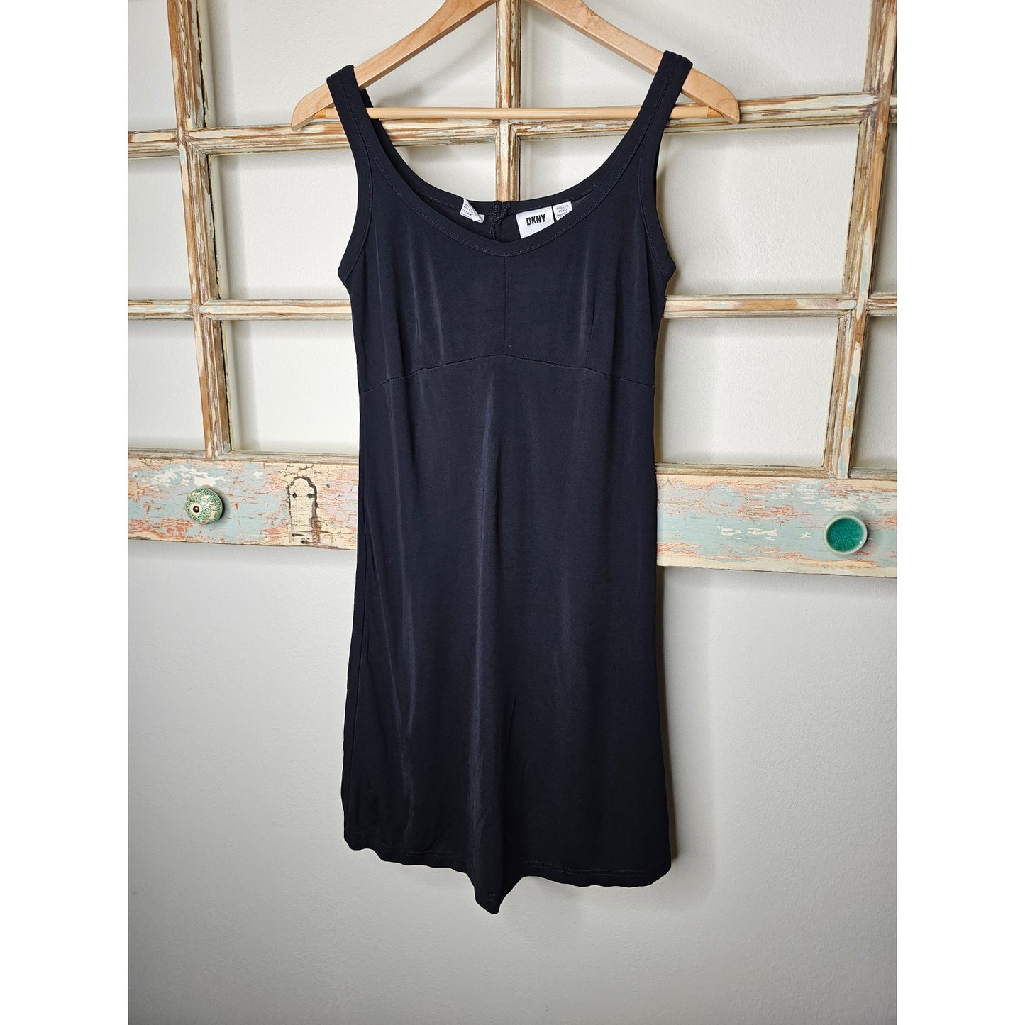 Vintage Black DKNY Sleeveless Flowy Dress Ladies size Petite Small