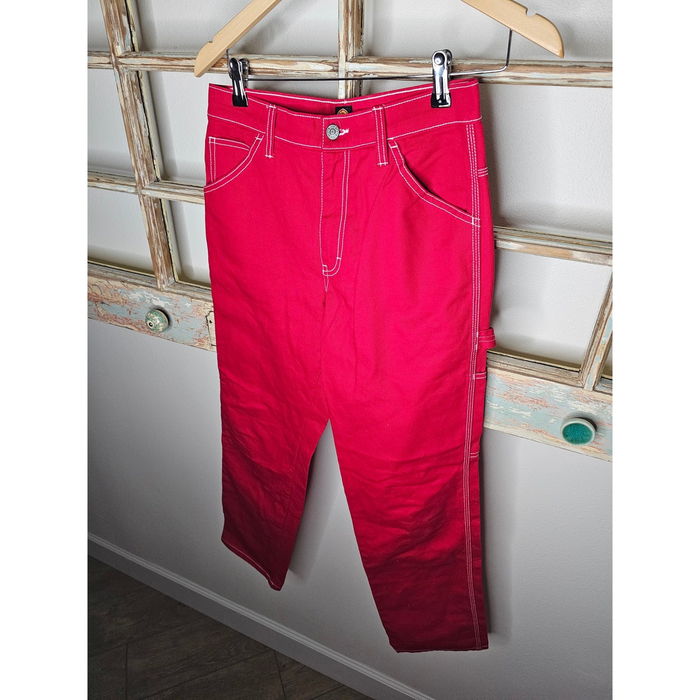 NWOT Dickies Red Carpenter Pants w/ white contrast stitch Ladies size 1 / 25