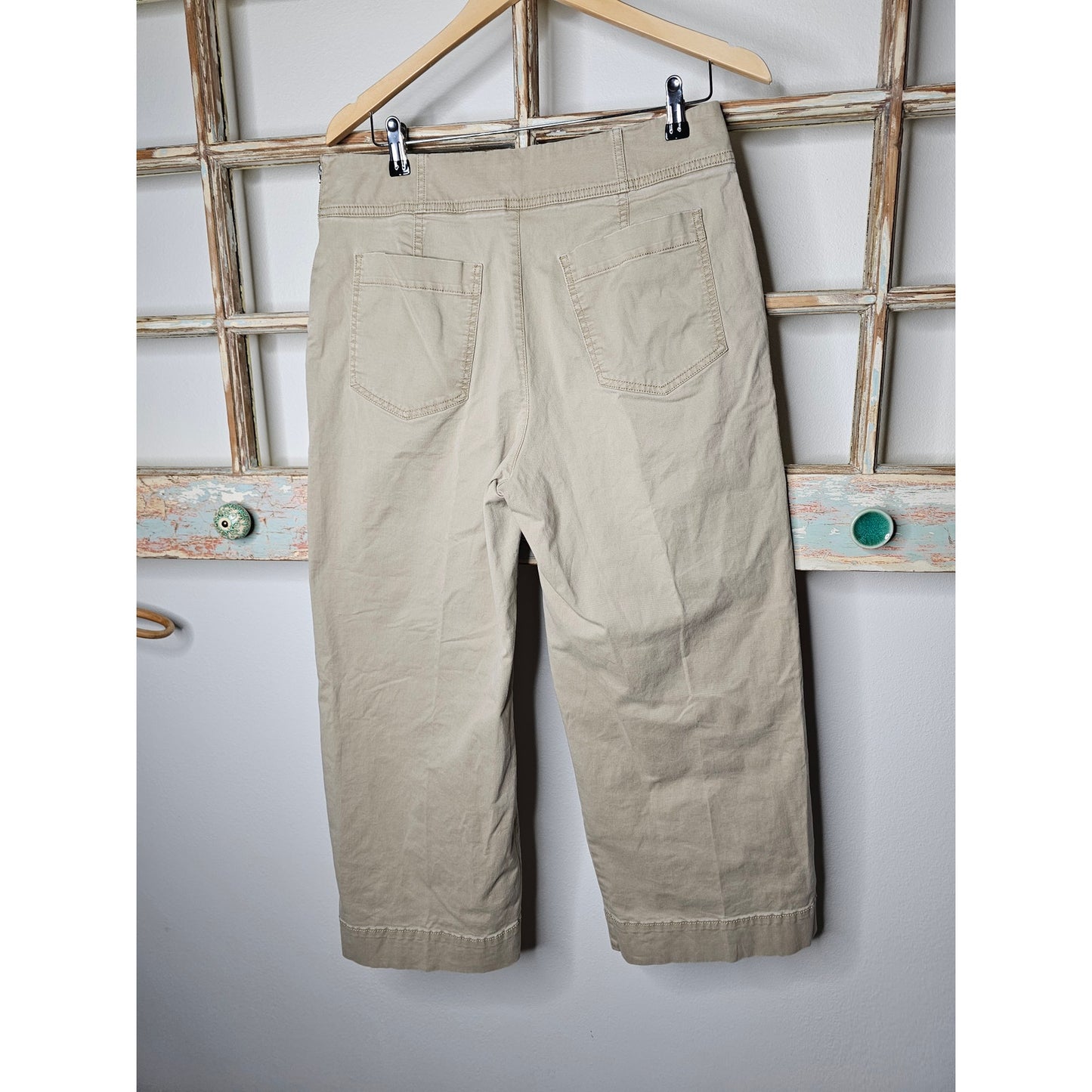 Vintage Gap Khaki Lace Up Pants Ladies size 12
