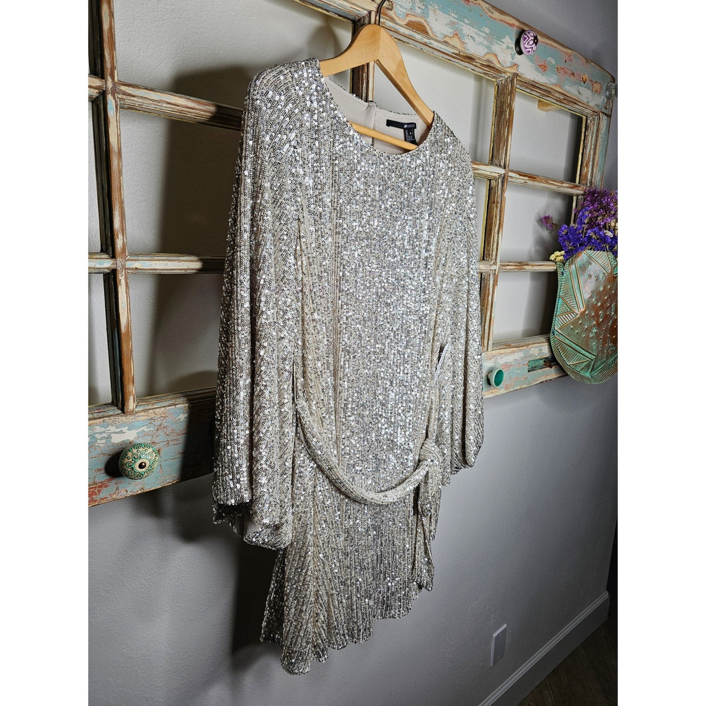 NWT Silver Sequenced Lined Mini Dress w/ Trumpet Sleeves Jay Godfrey Ladies size 6
