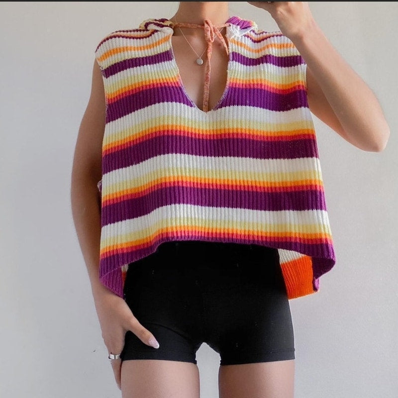 NWT Urban Outfitters Reid Hooded Sleeveless Sweater Vest Ladies size Large
