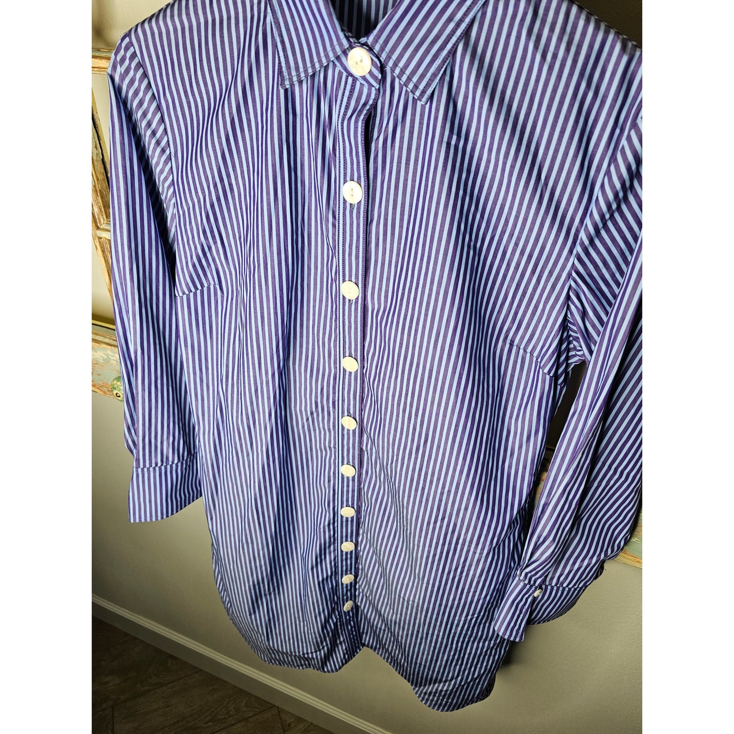 Oxford Striped Dress with Pearlized Buttons Blue/Purple Ladies size Medium