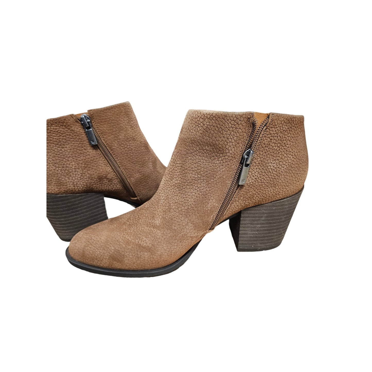 NWT Lucky Bellita Asymmetrical Block Heel Booties in Cedar tone size 8.5