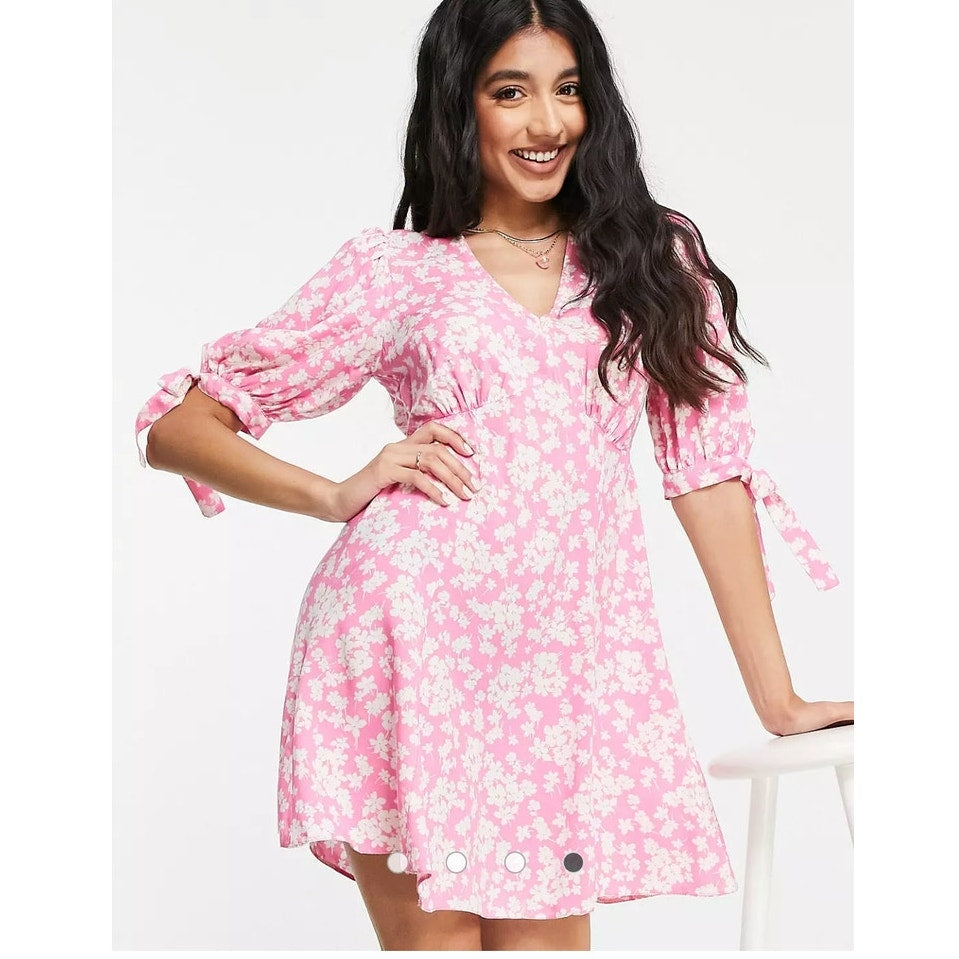 NWT New Look Pink Floral V-Neck Mini Dress with 1/2 Tie Sleeves Size 0