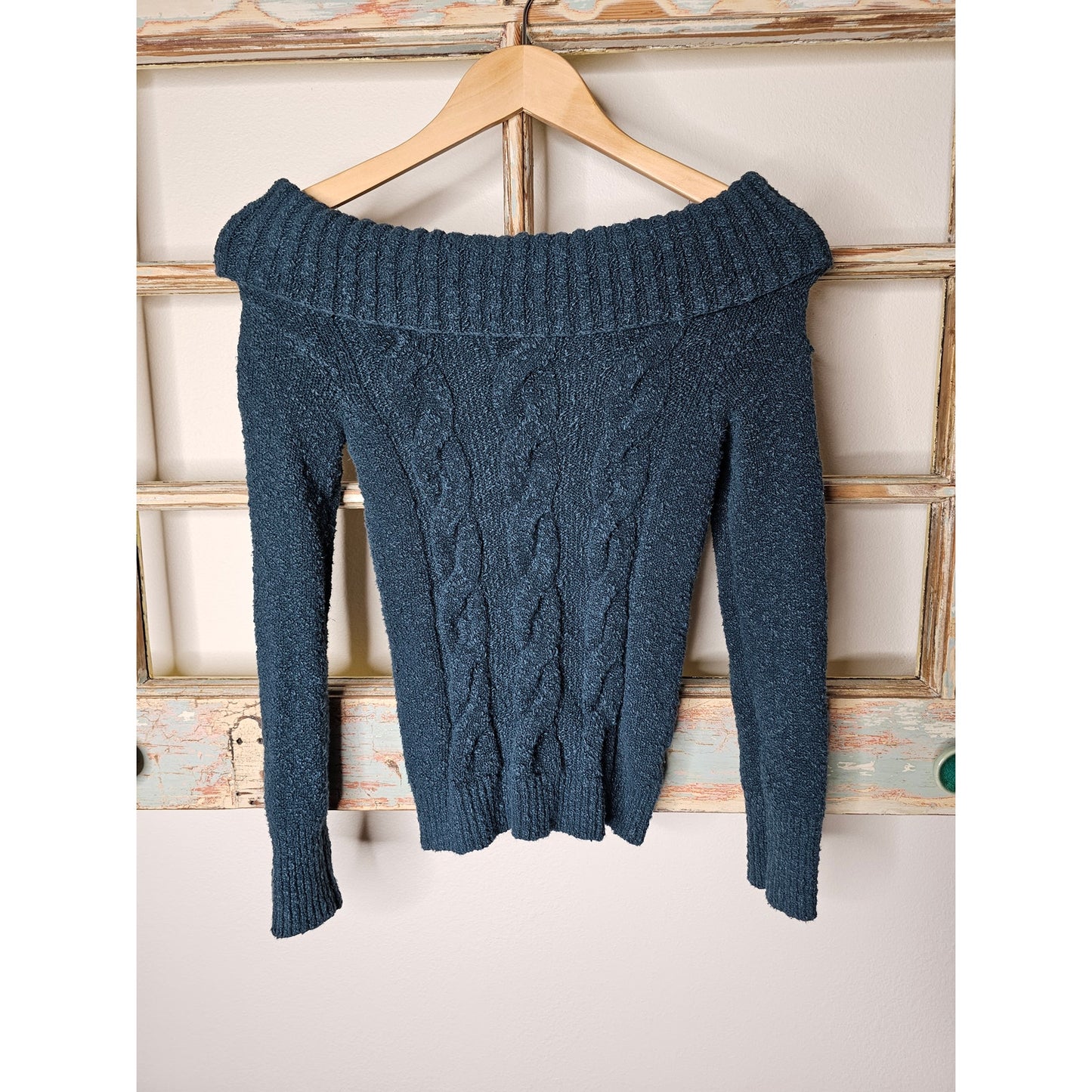 Free People Off Shoulder Cable Knit Sweater Ladies size XS