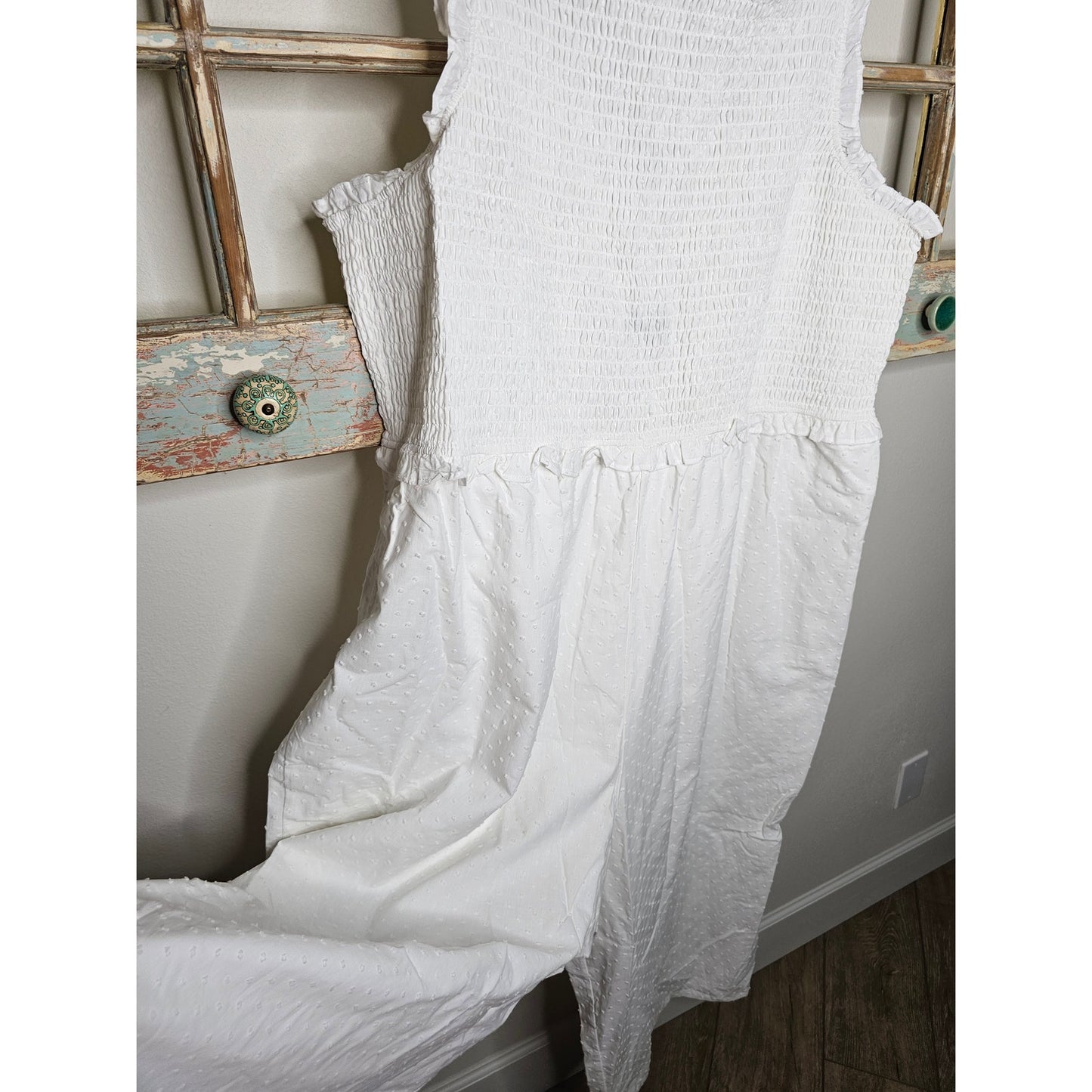 NWT Eloquii Ruffle Shoulder Sleeveless Cropped White Dot Jumpsuit Size 28