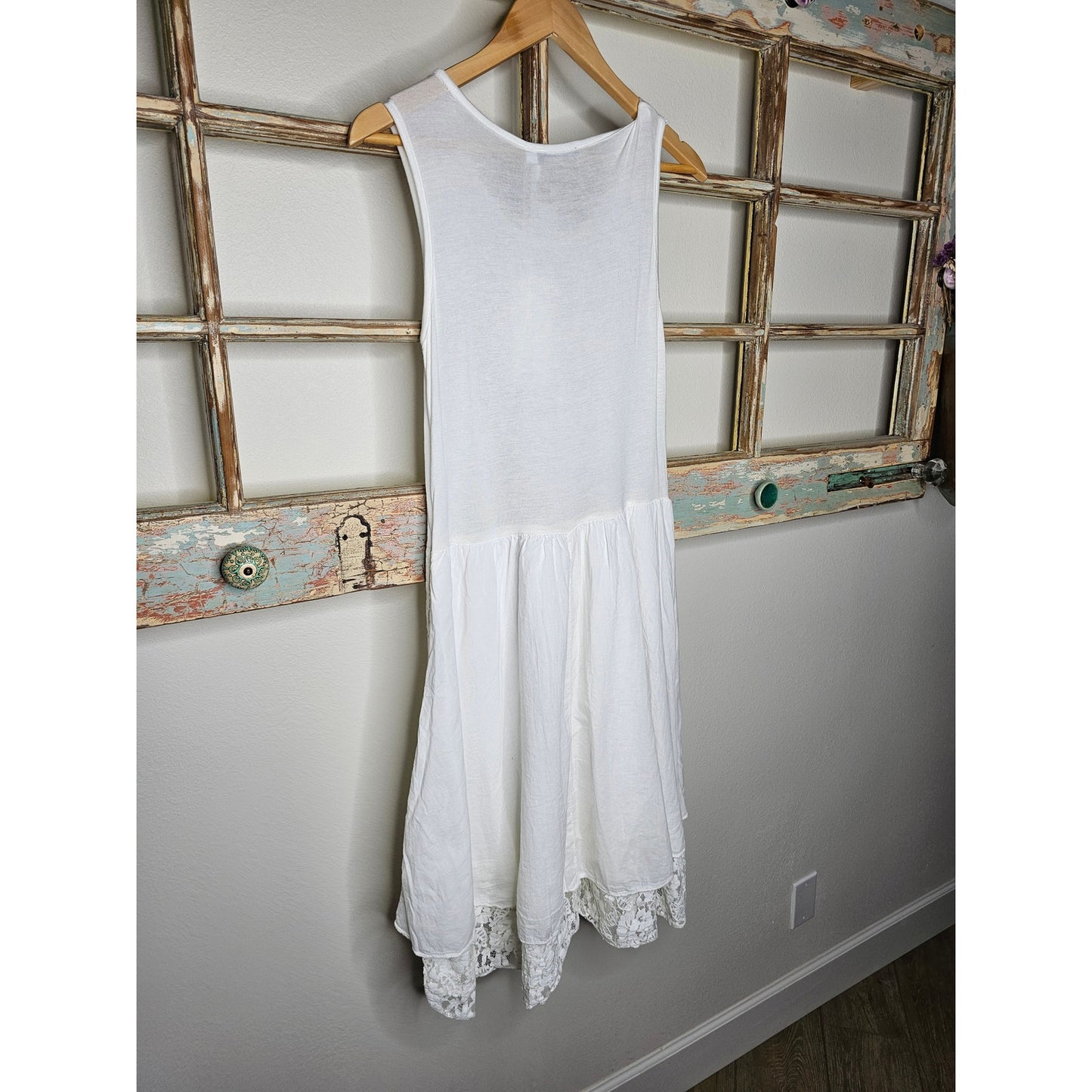 NWT Vasna Italian Made White Midi Dress with Lace ladies size Large