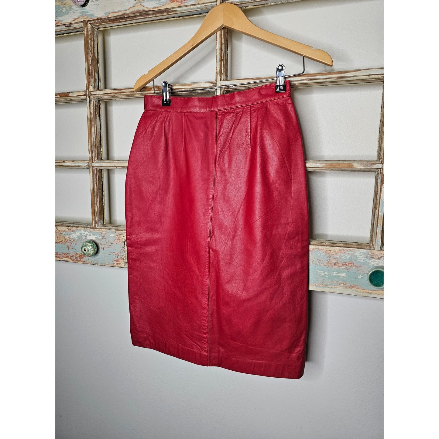 Vintage Donna Pelle Red Leather Pencil Skirt Ladies size 6