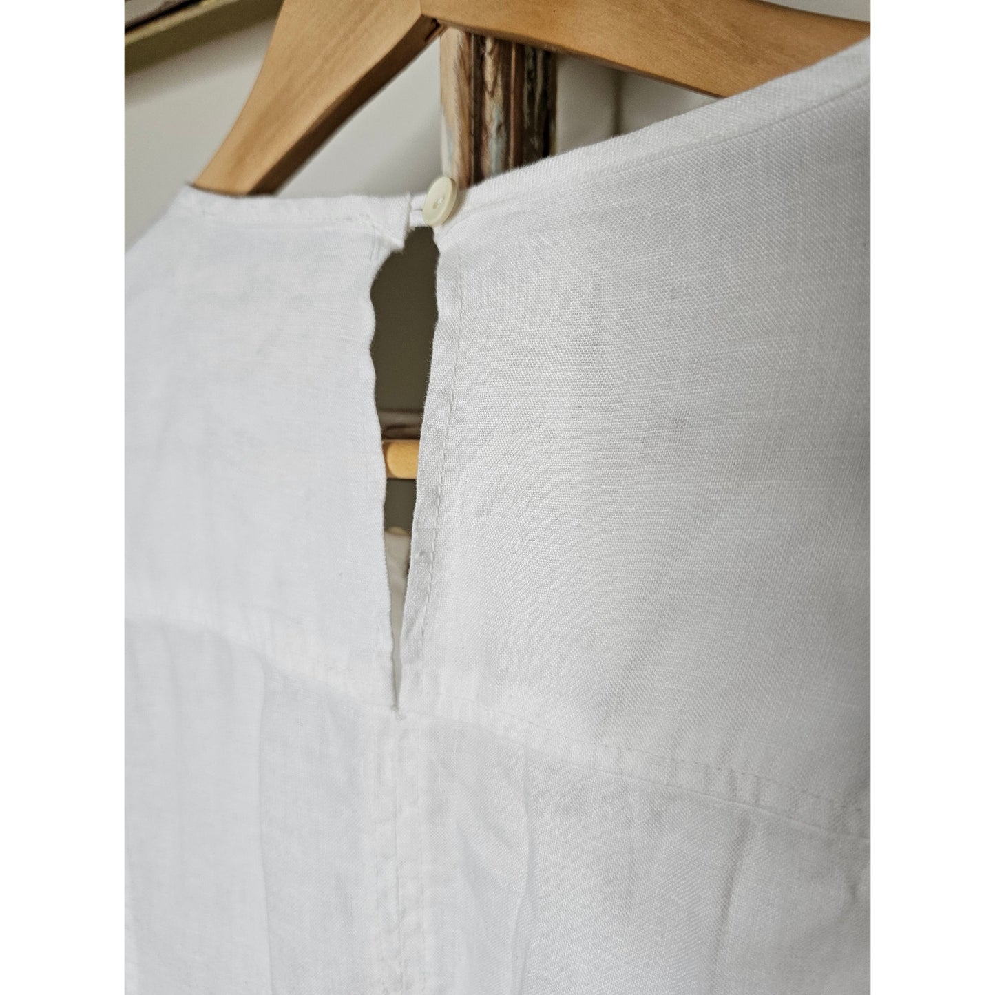 Linen White Joie Short Sleeve Short Romper Ladies size XL