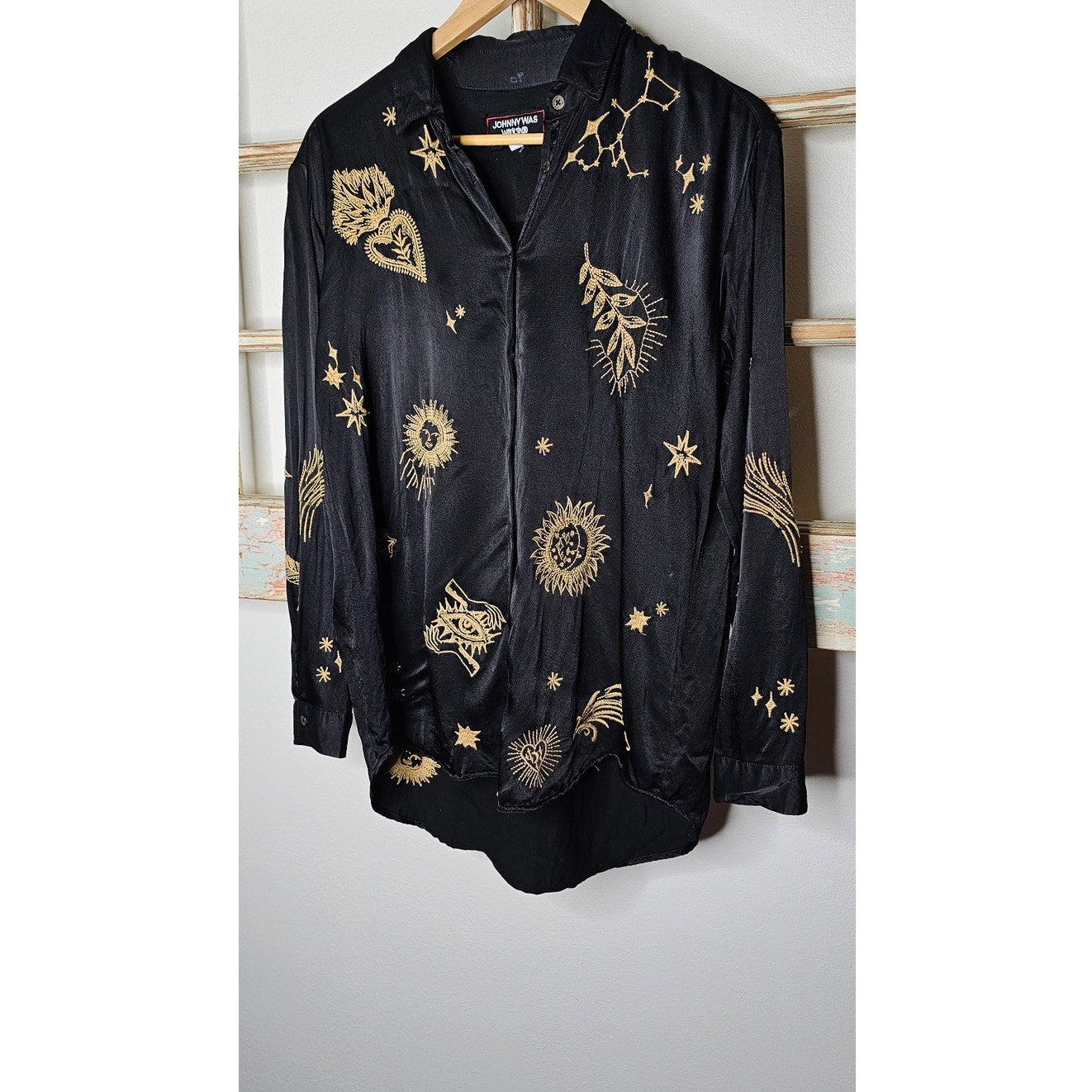 Johnny Was Workshop Black Button Up W/ Gold Embroidery High/low size XS