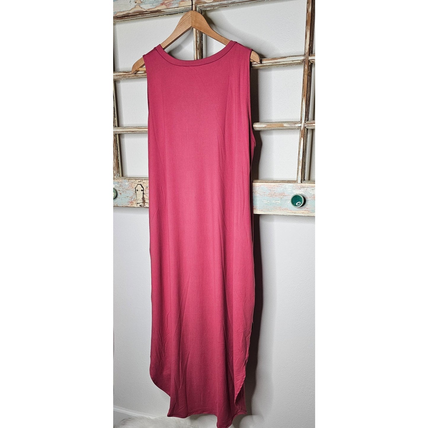 NWT Deep Rose Sleeveless Maxi Dress Ladies Size 2X 18/20