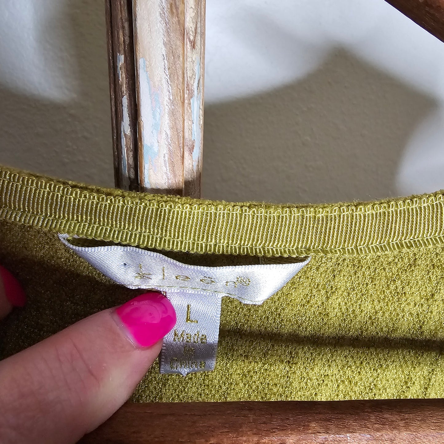Kleen Pistachio Green Boho High/Low Vest Size Large Knotted Buttons Peplum