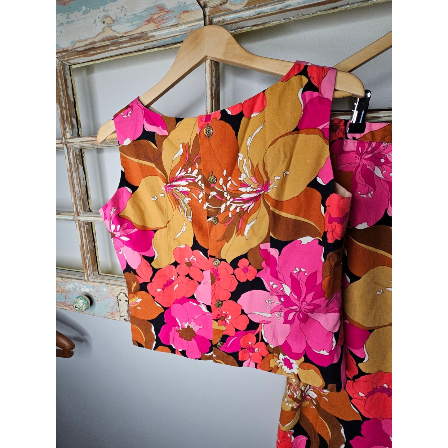Vintage Hawaiian RenJoy Two-piece Midi skirt with sleeveless Top size Large