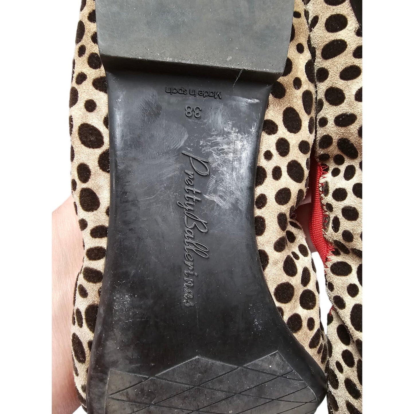 Pretty Ballerinas 100% Suede Shoes From Spain size 38/ 7