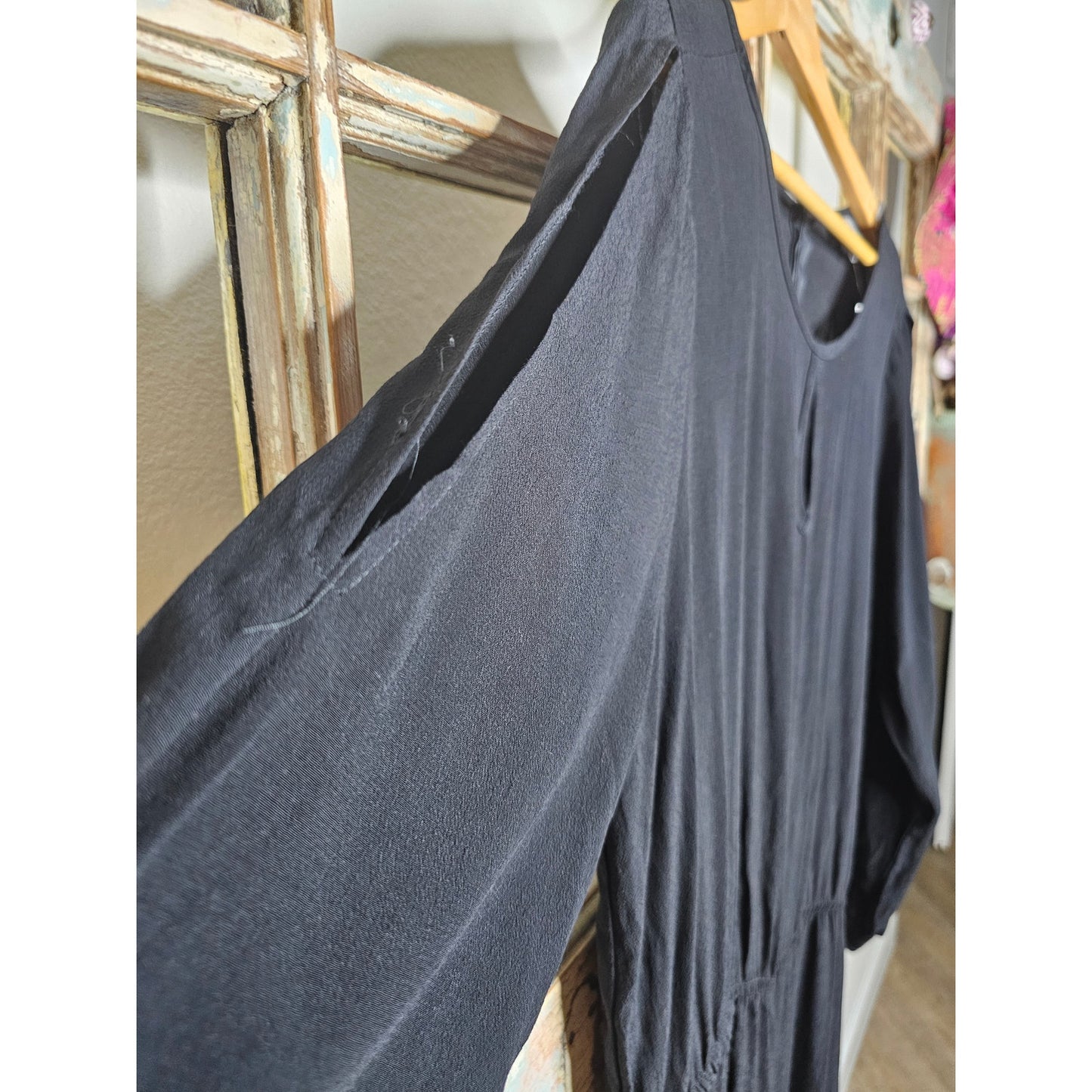 NWT Avenue Black Cold Shoulder Boat Neck Ladies Jumpsuit size 18/20