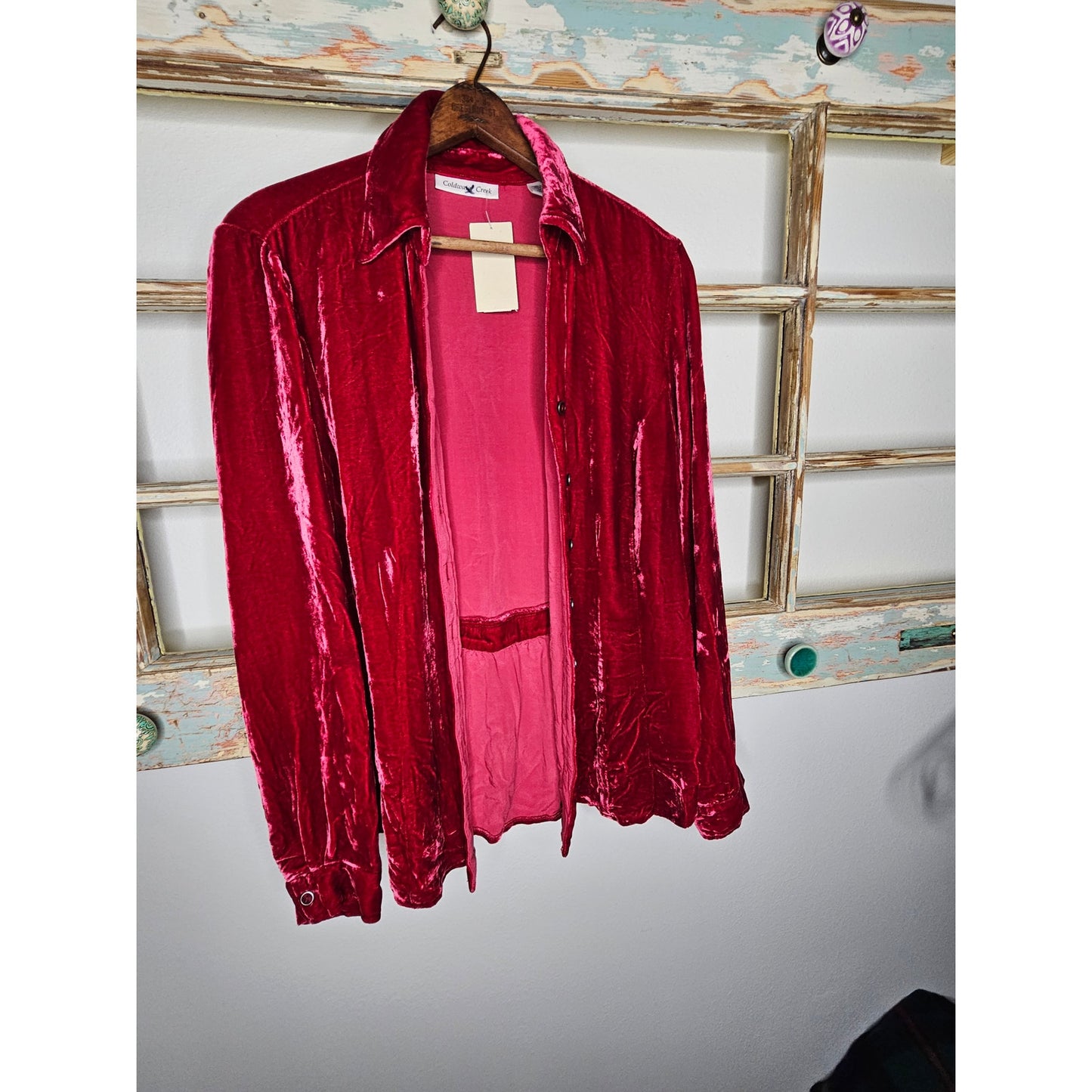 NWT Coldwater Creek Crushed Red Velvet V-neck button up ladies size Medium